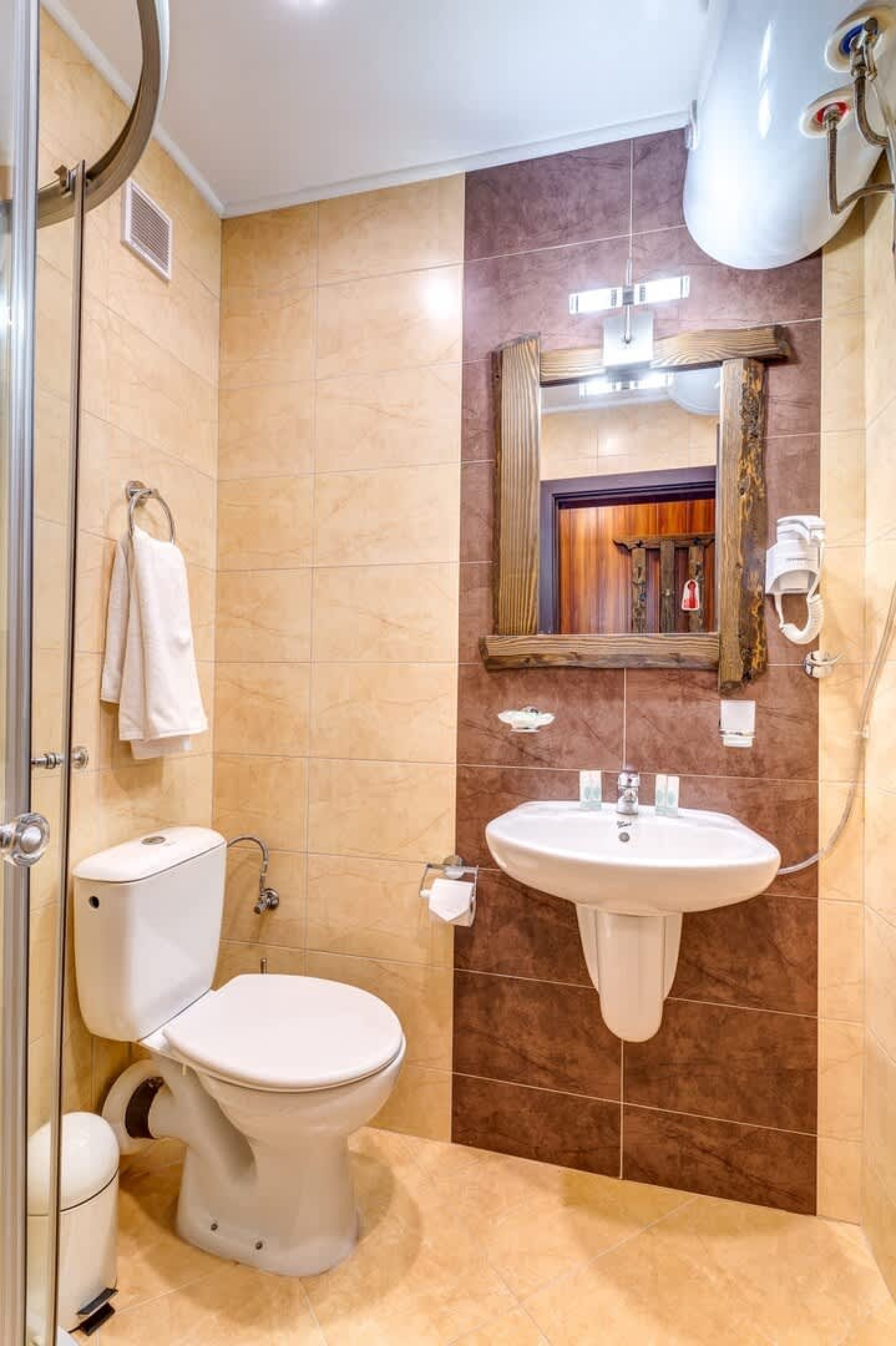 Scoutaround White Logo