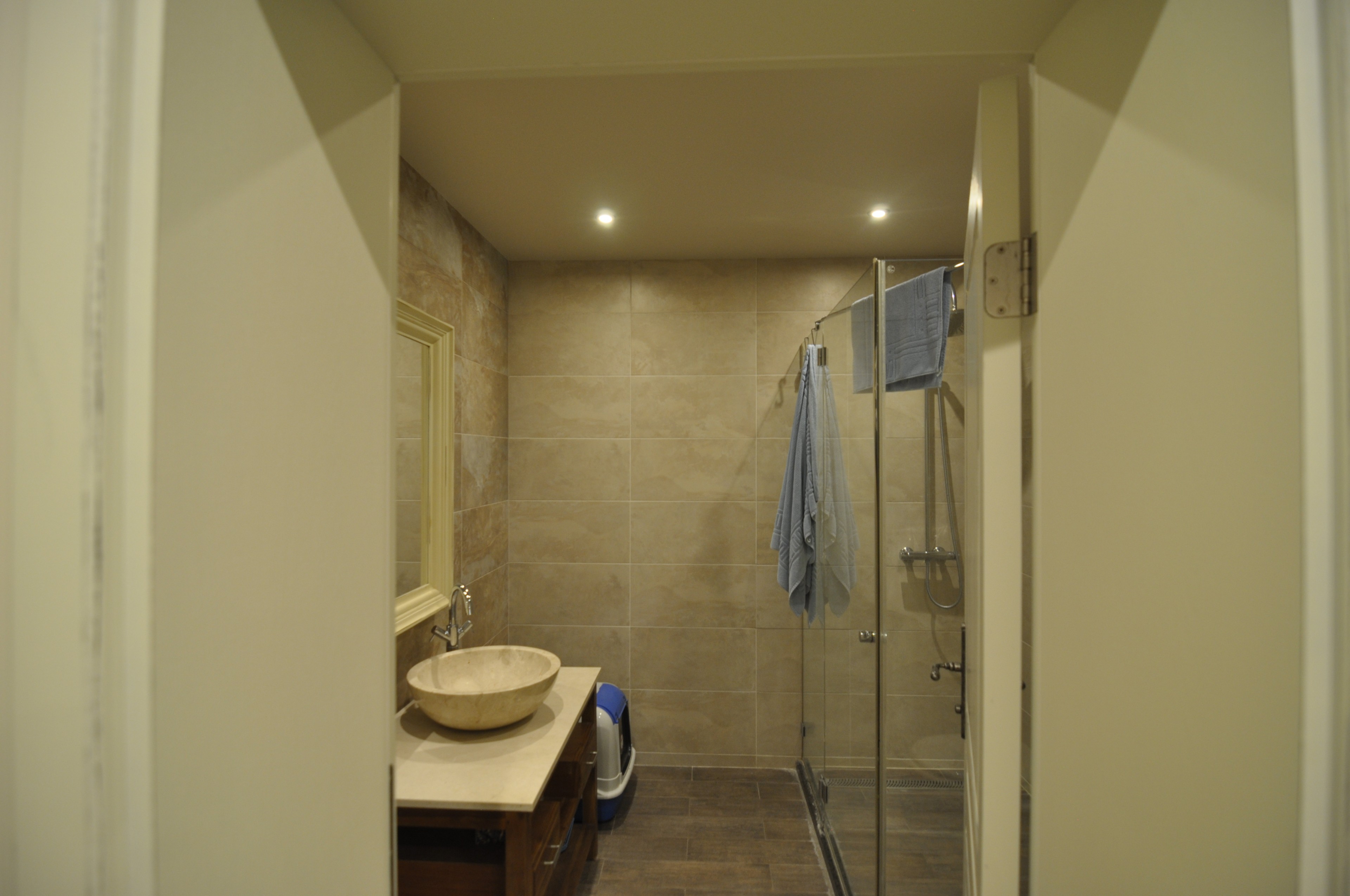 Scoutaround White Logo