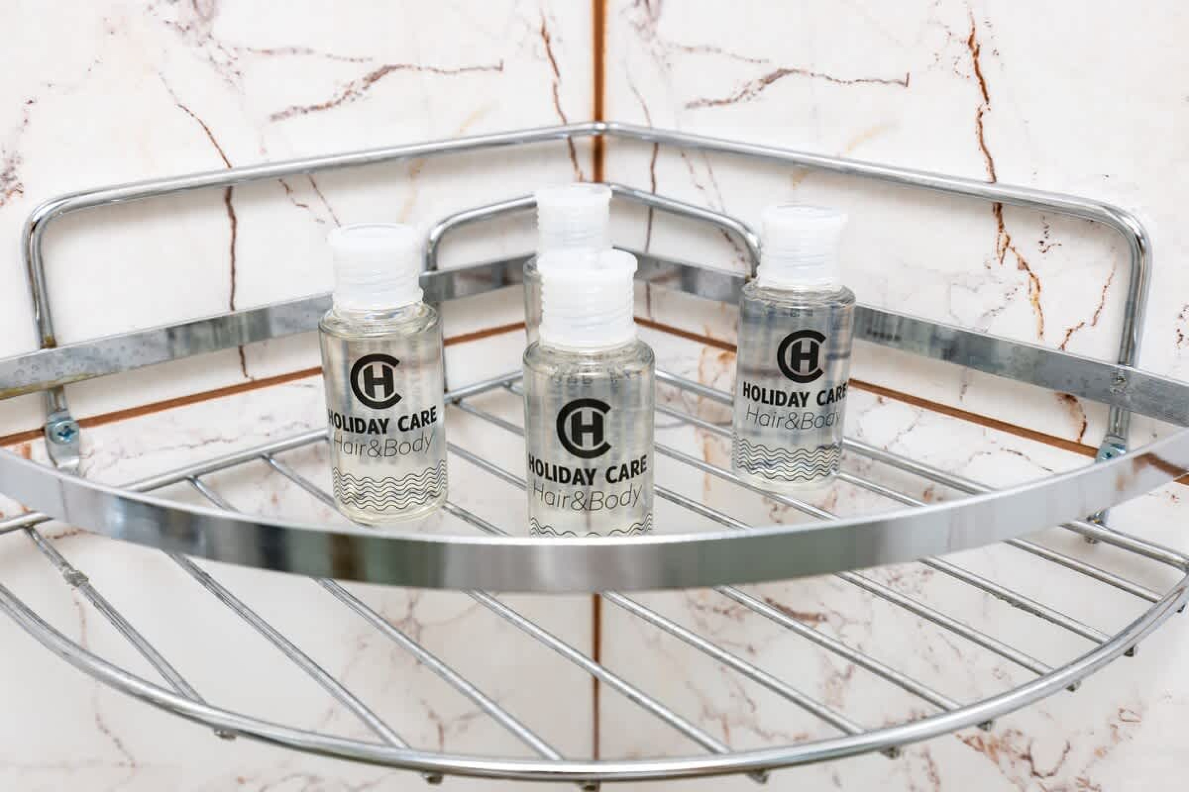 Bright and Cozy Apartment Next to a City Park - Photo 23