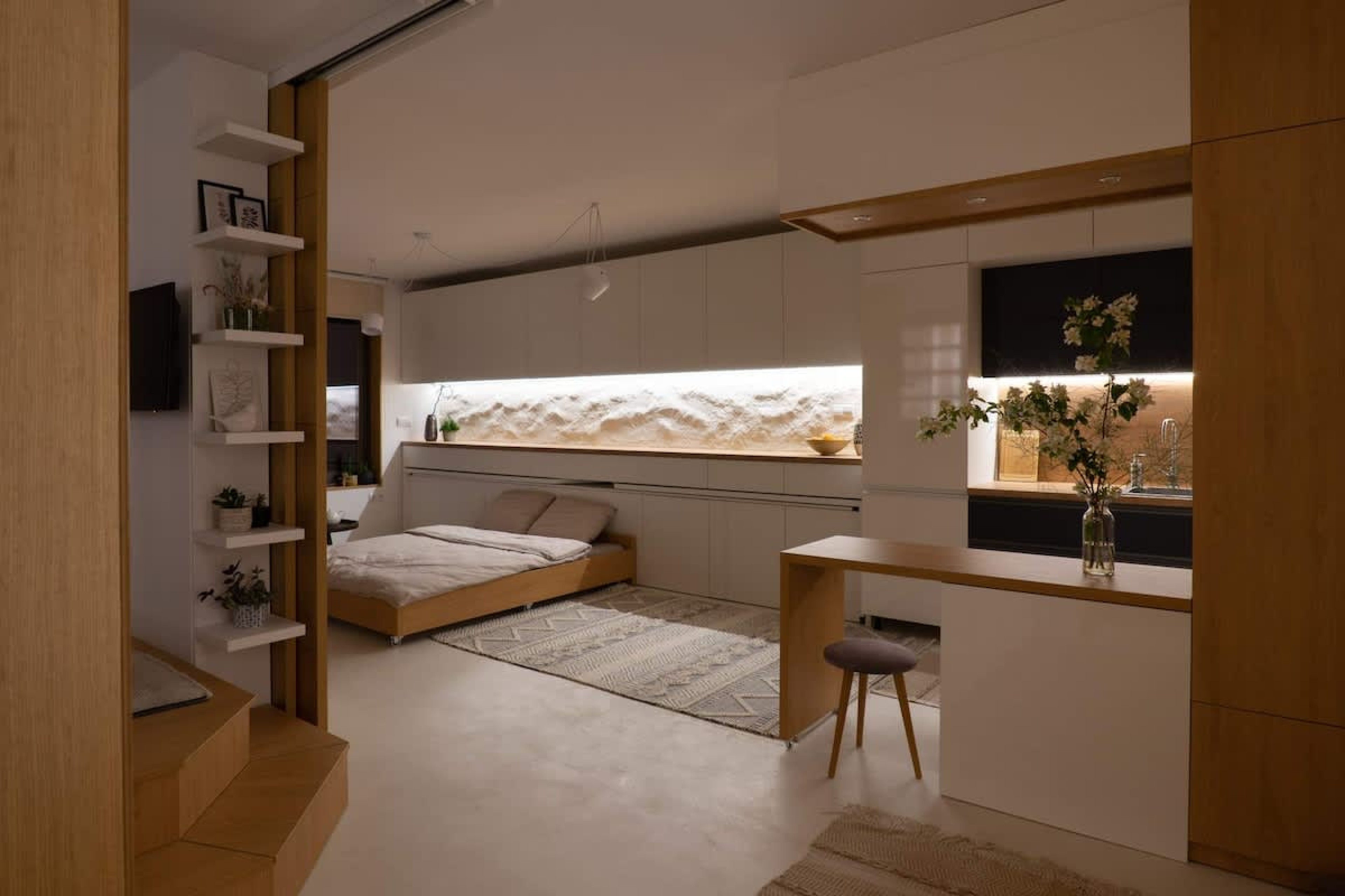 Scoutaround White Logo