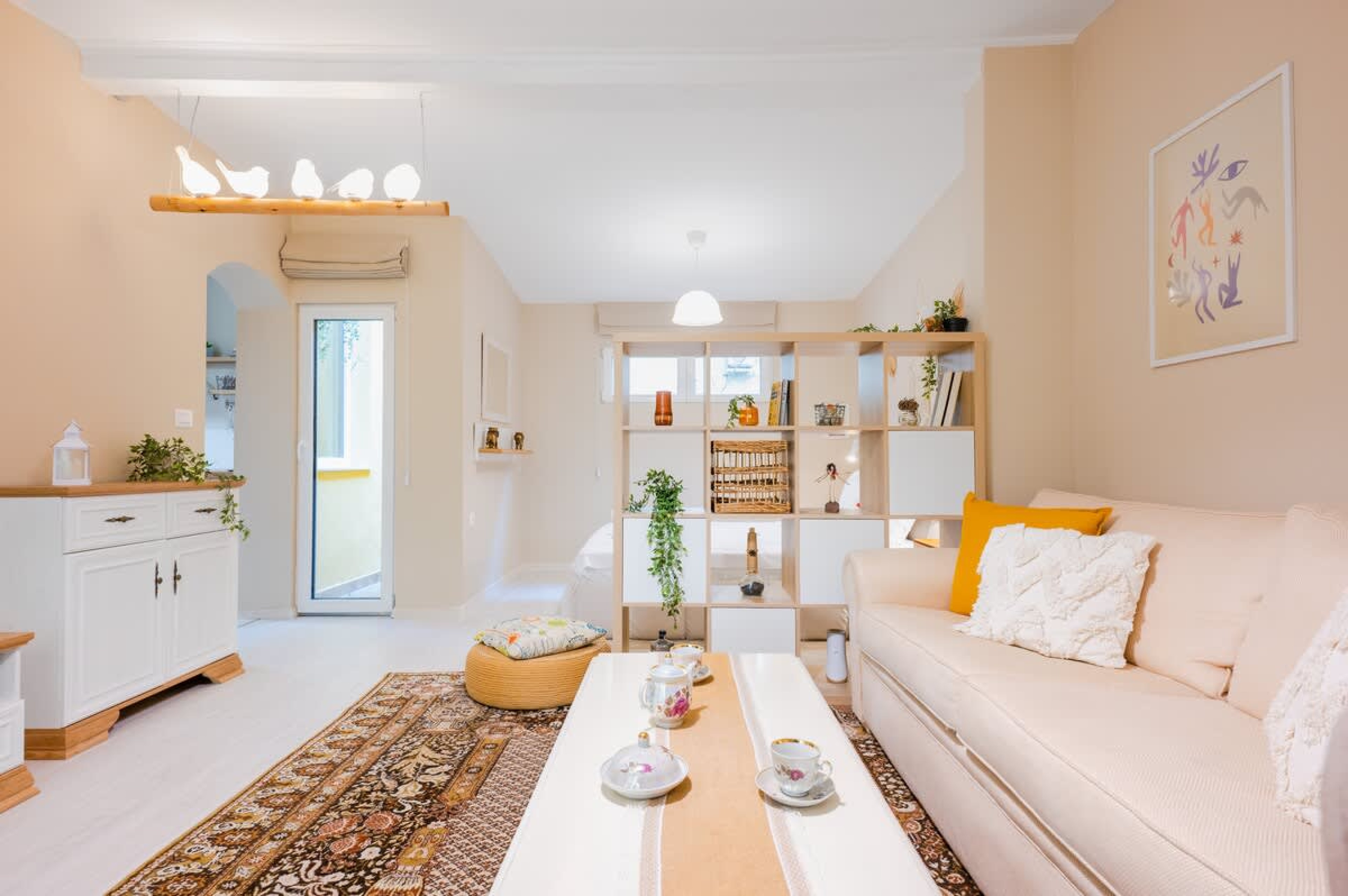 Scoutaround White Logo