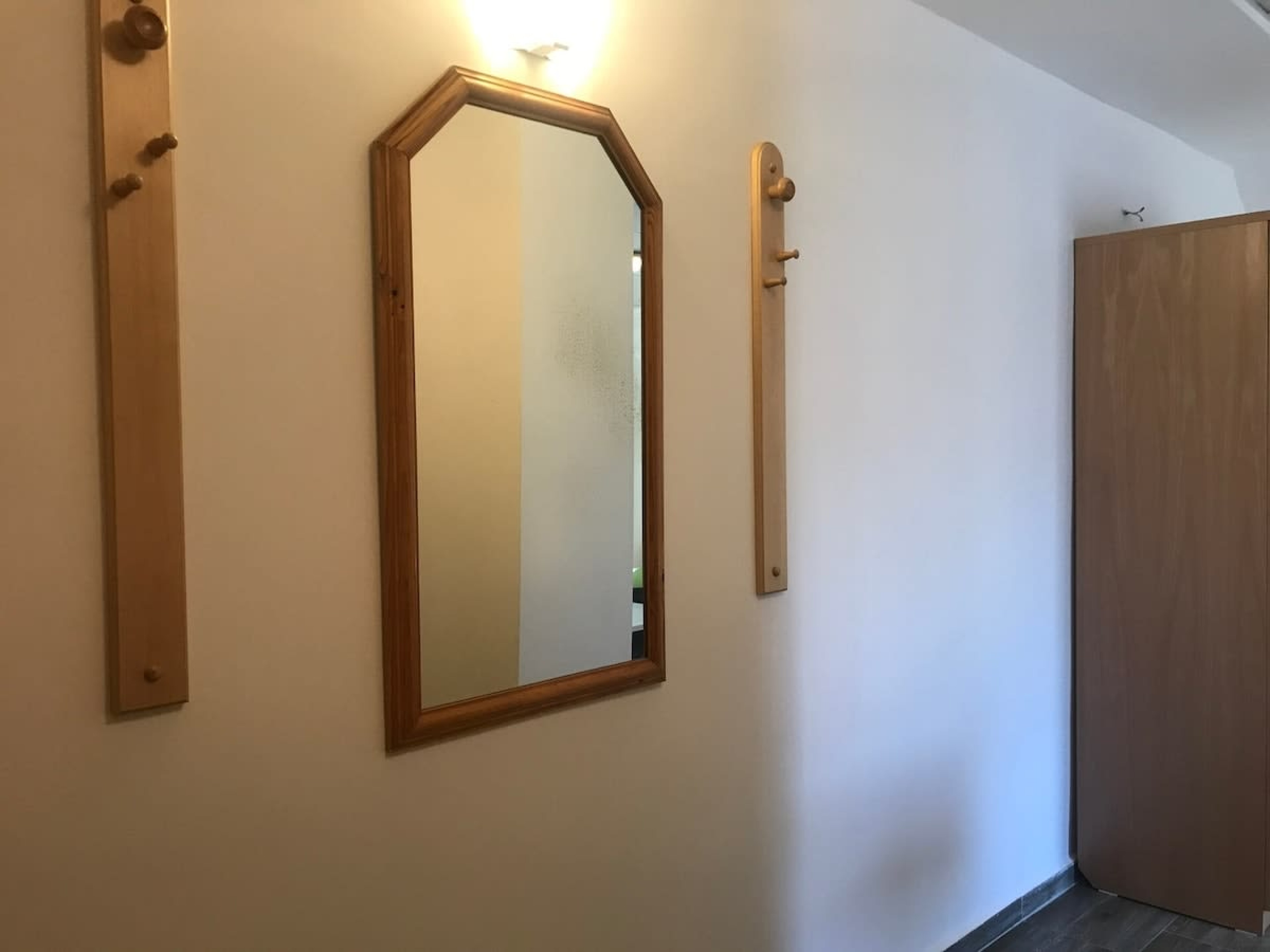 Top Center Studio - The Nest - Photo 10