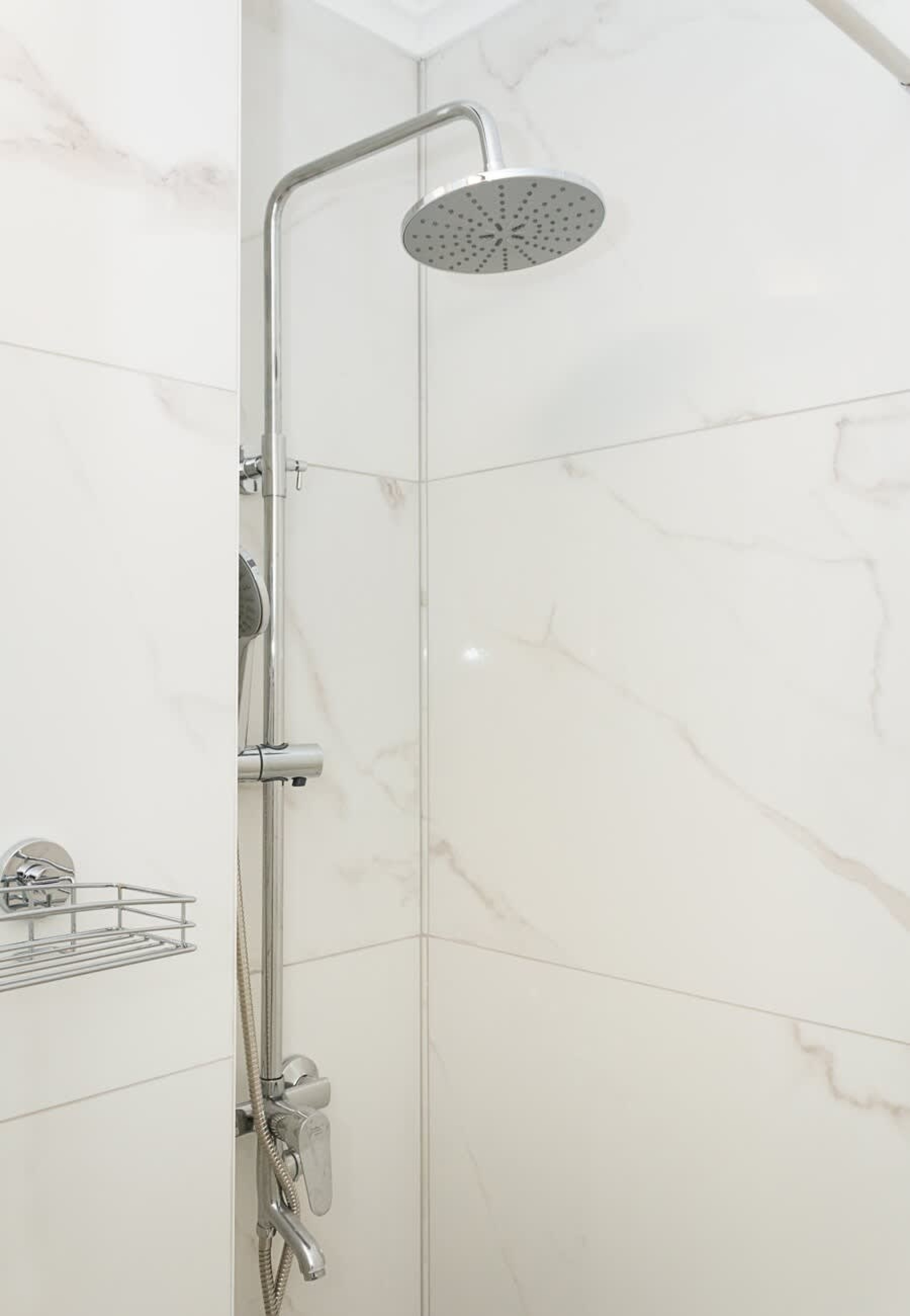 Scoutaround White Logo