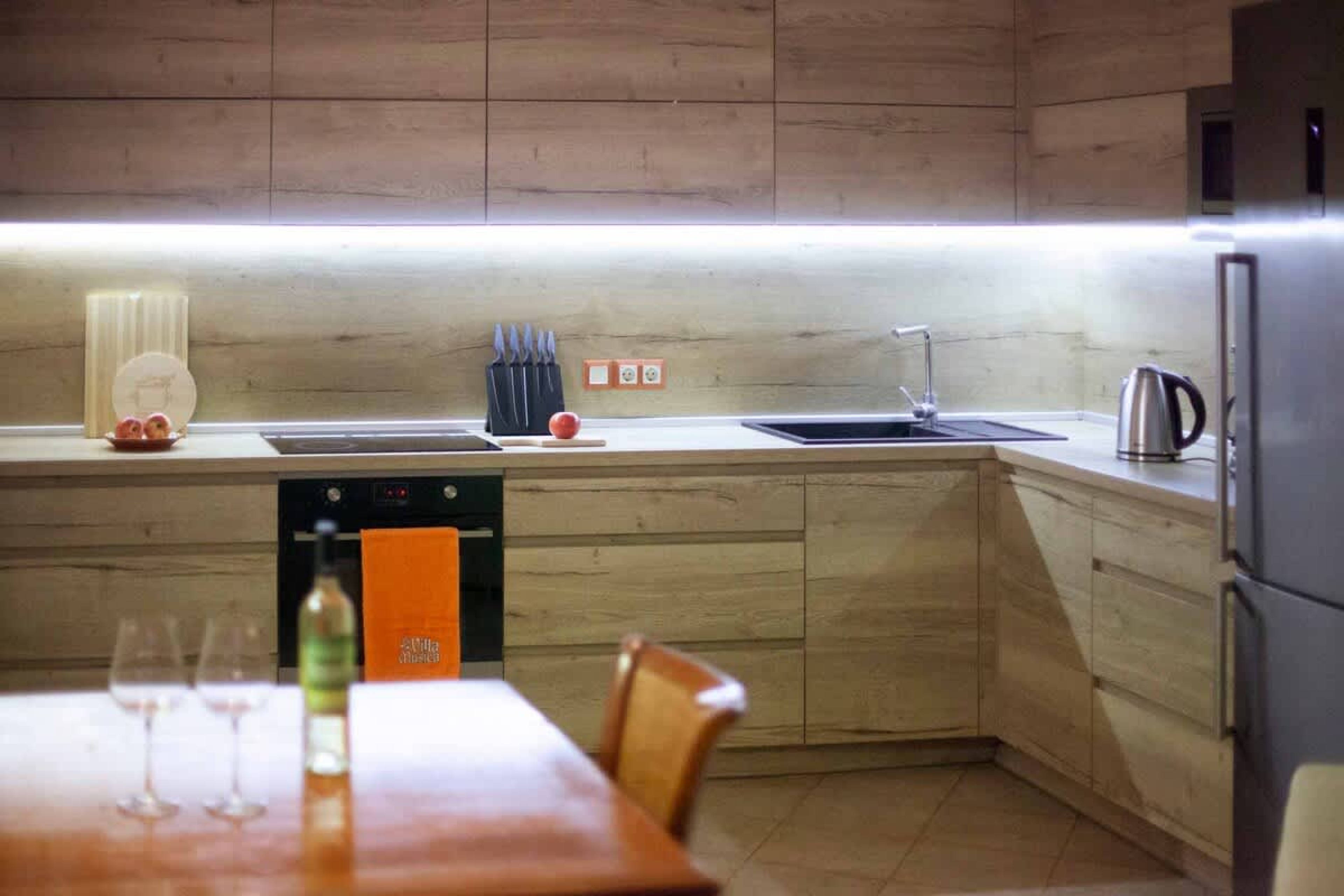 Scoutaround White Logo