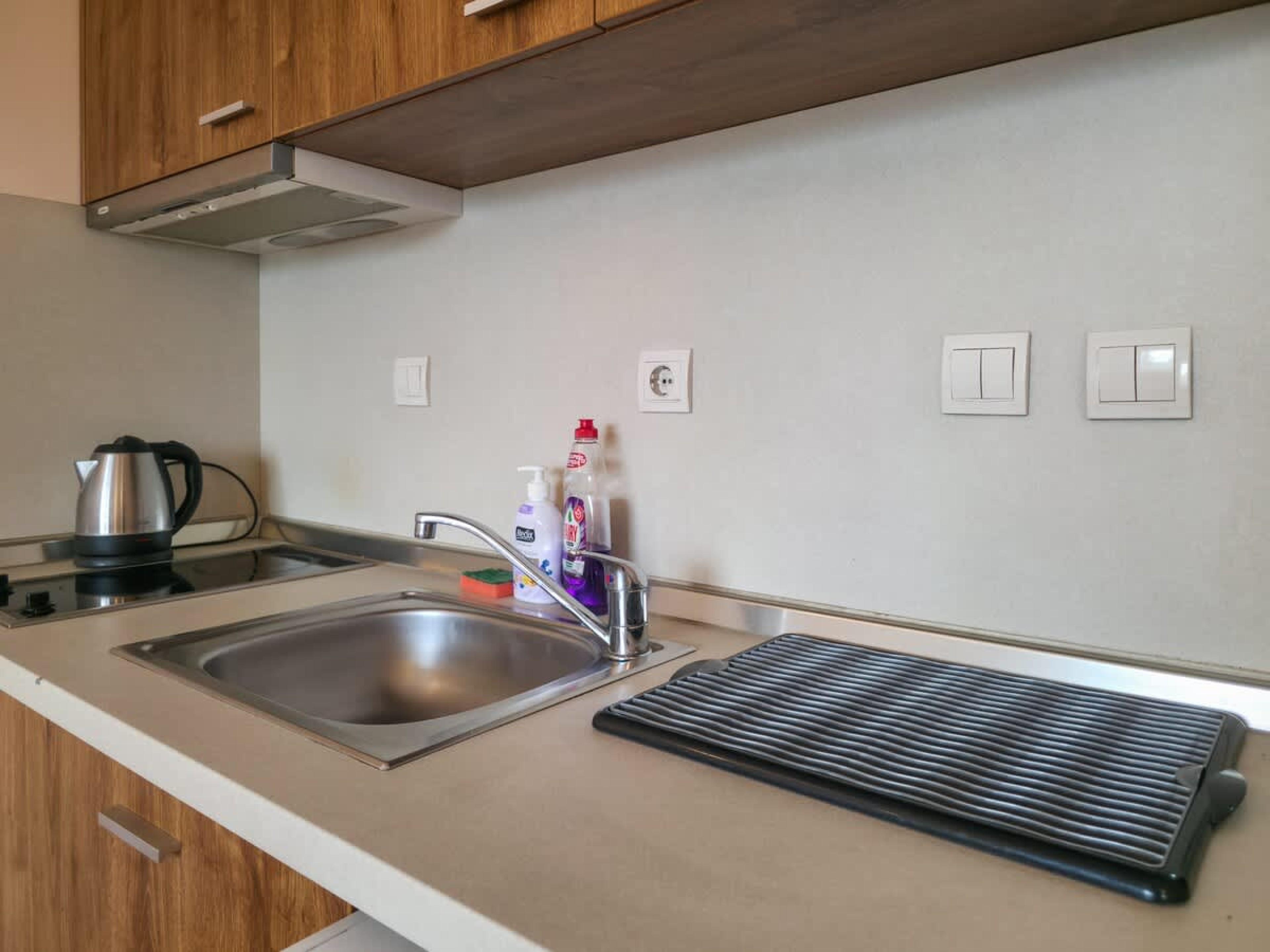 Scoutaround White Logo