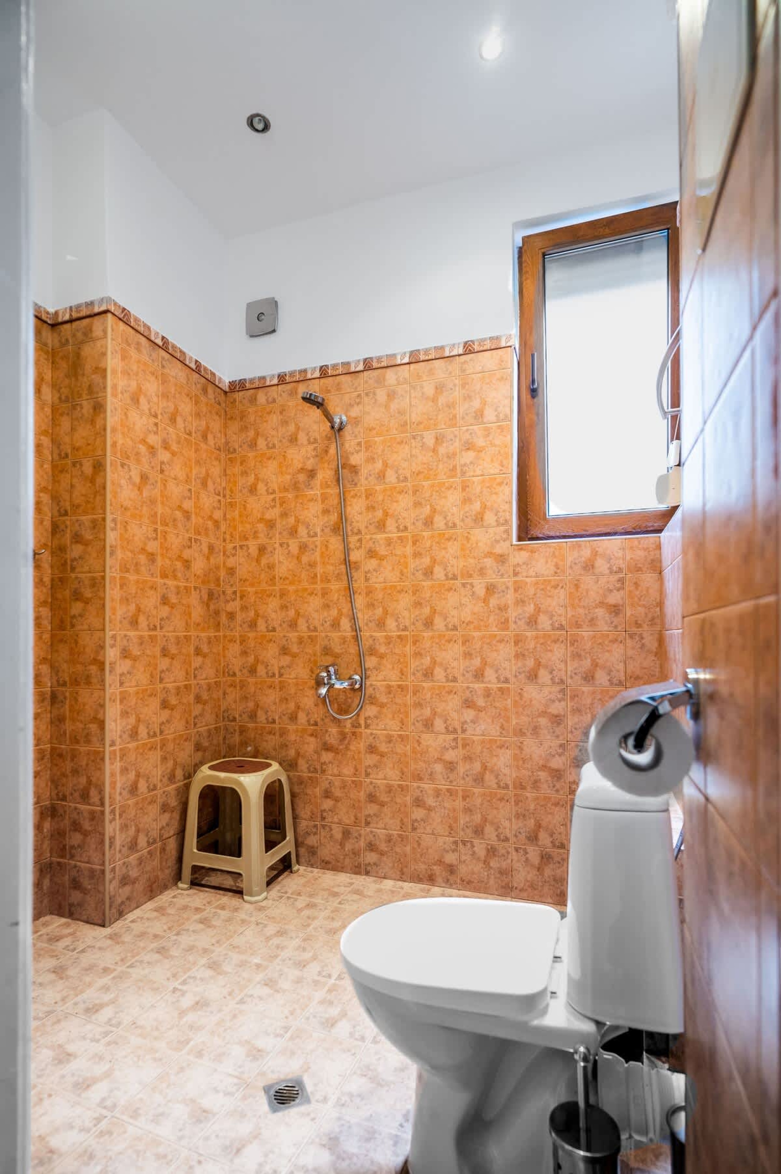 Scoutaround White Logo