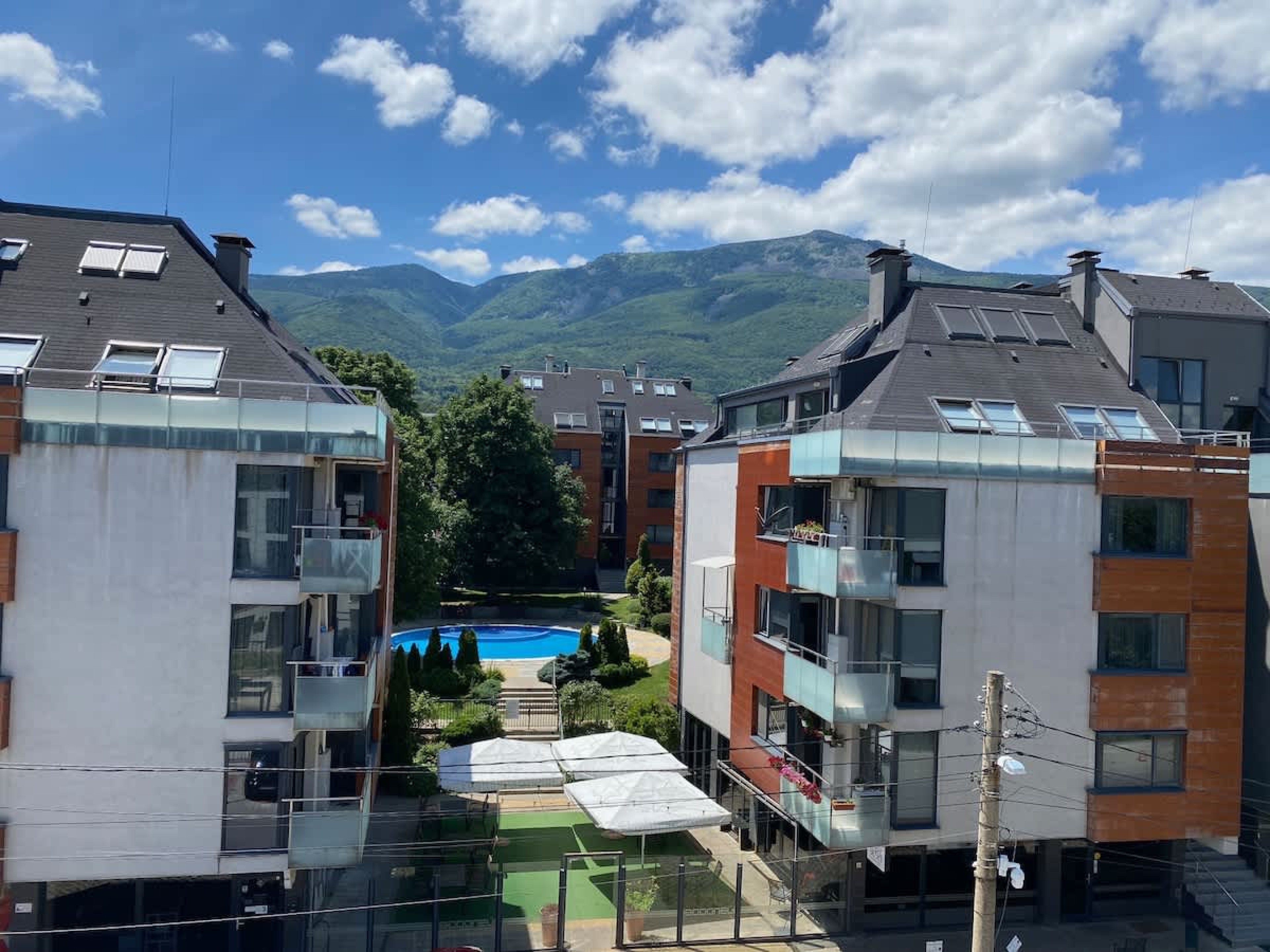 Scoutaround White Logo