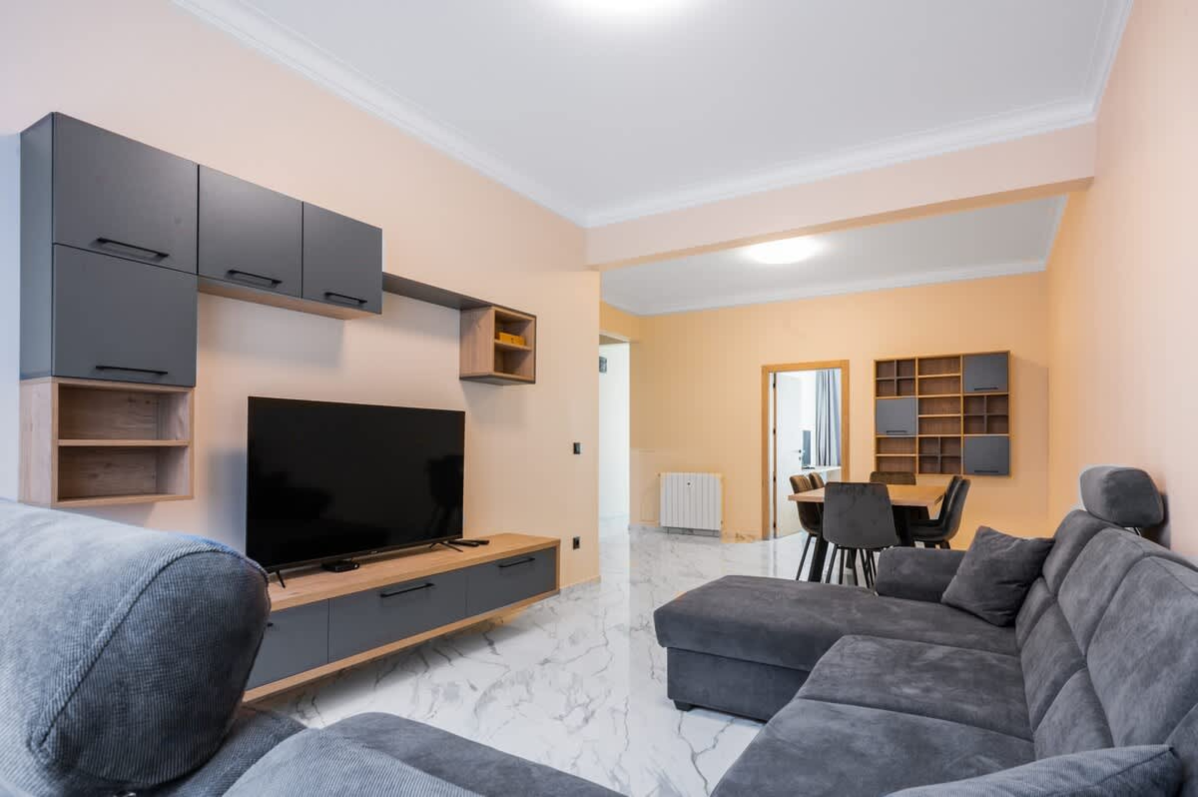 Scoutaround White Logo