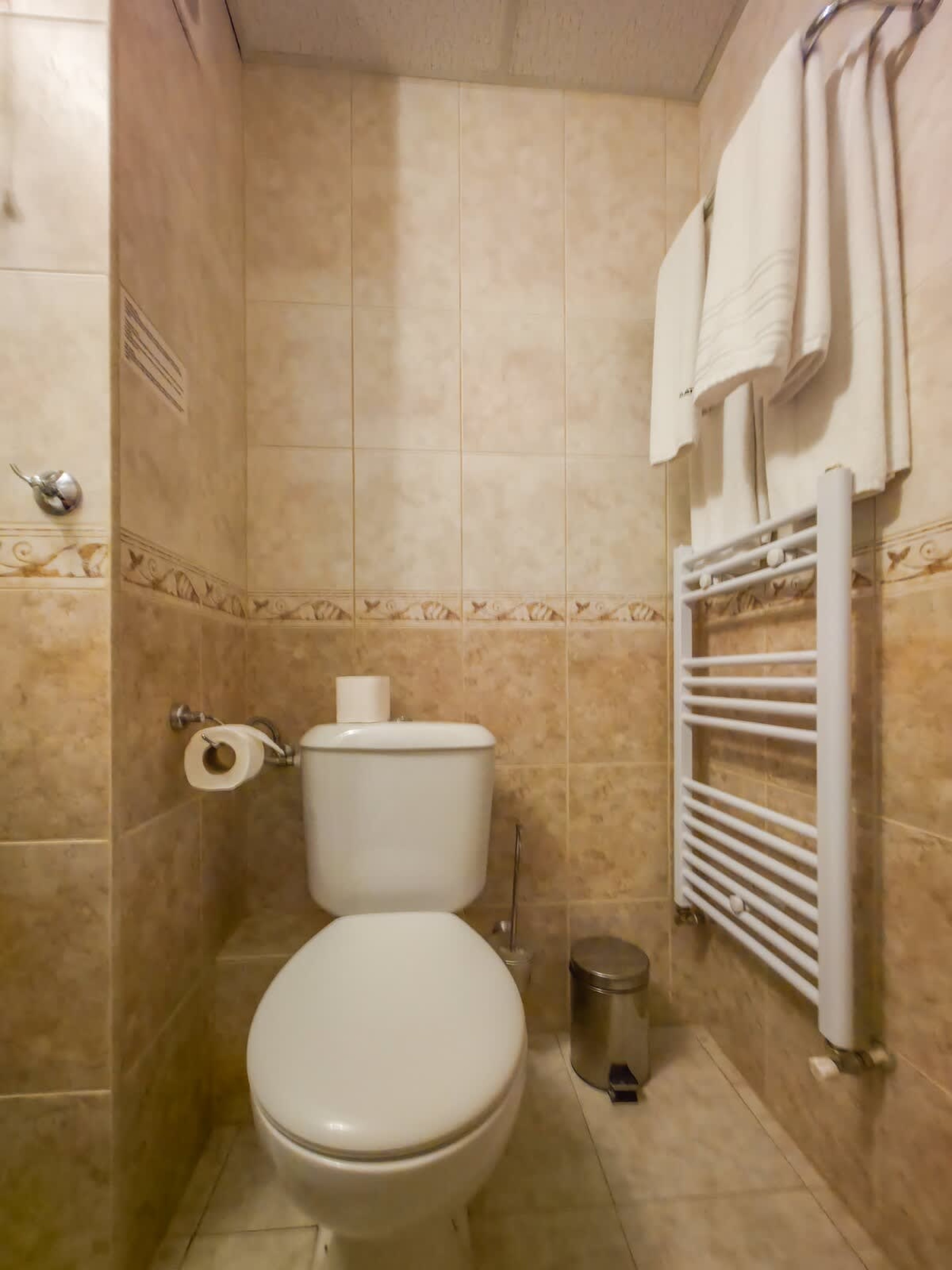 Scoutaround White Logo