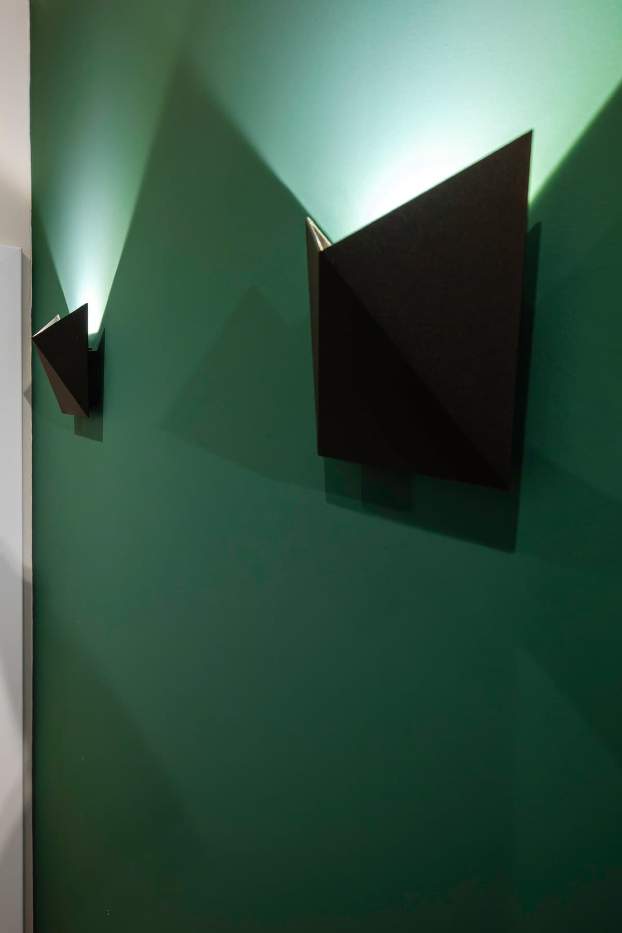 Scoutaround White Logo