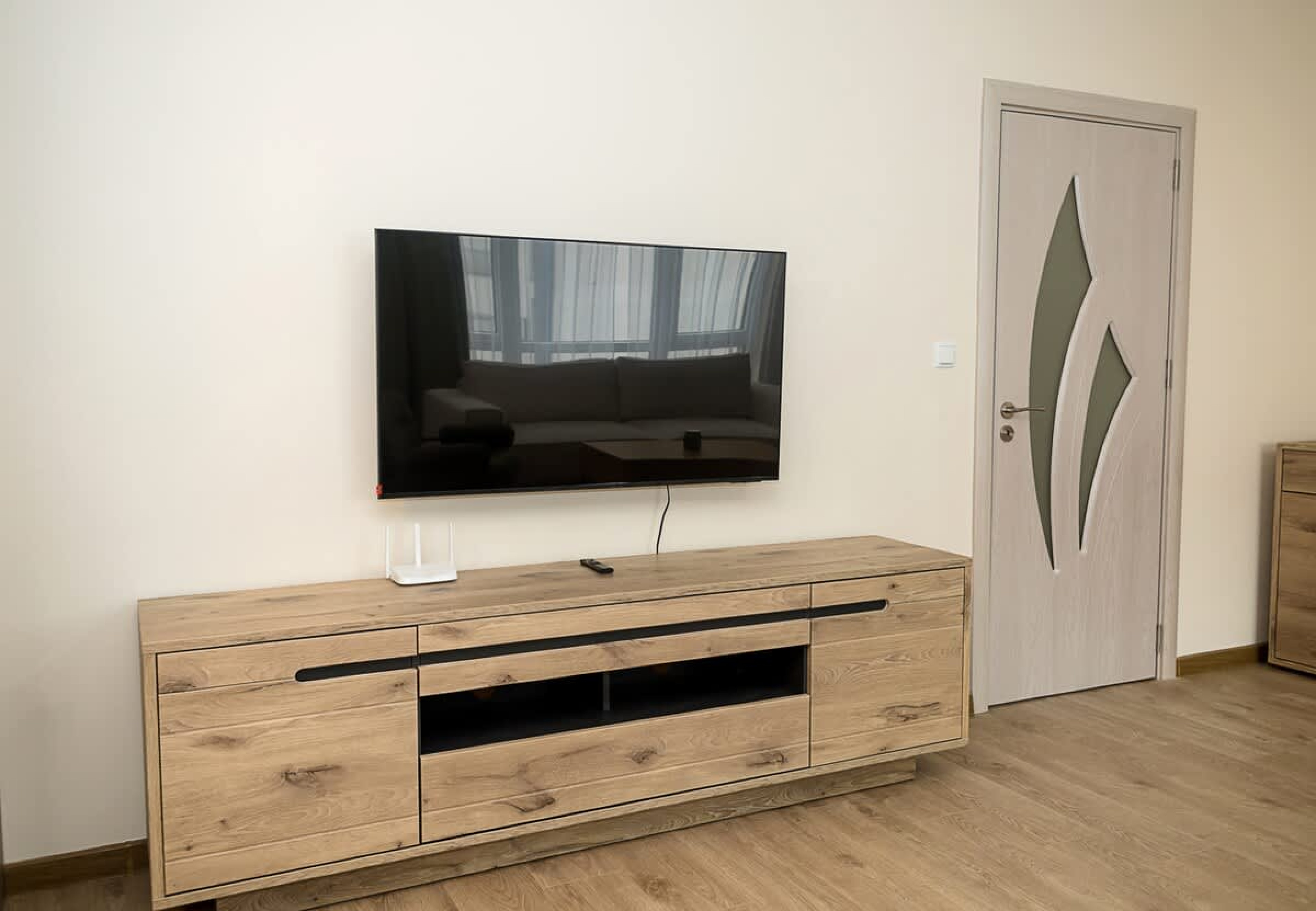 Scoutaround White Logo