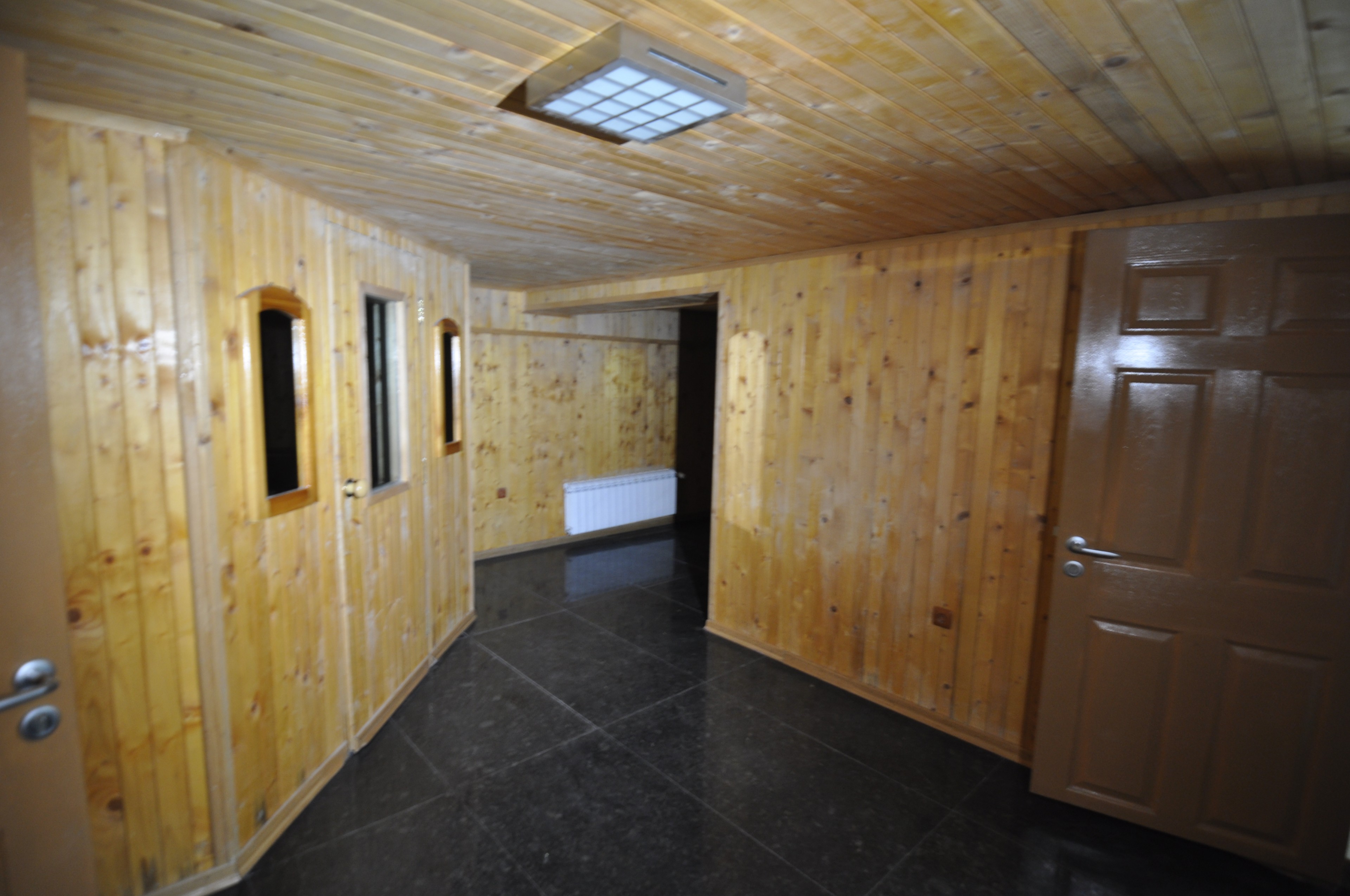 Scoutaround White Logo