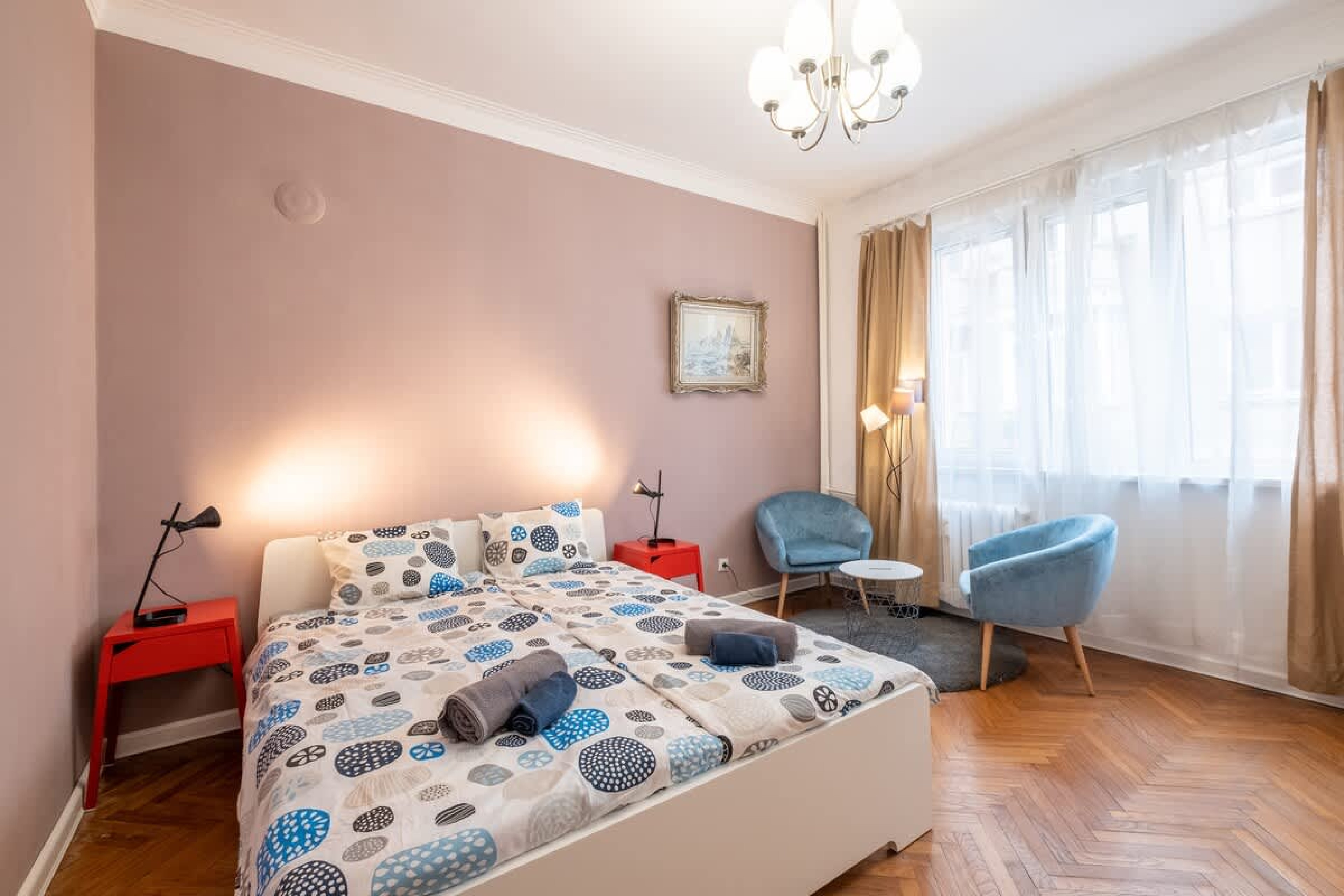 Scoutaround White Logo