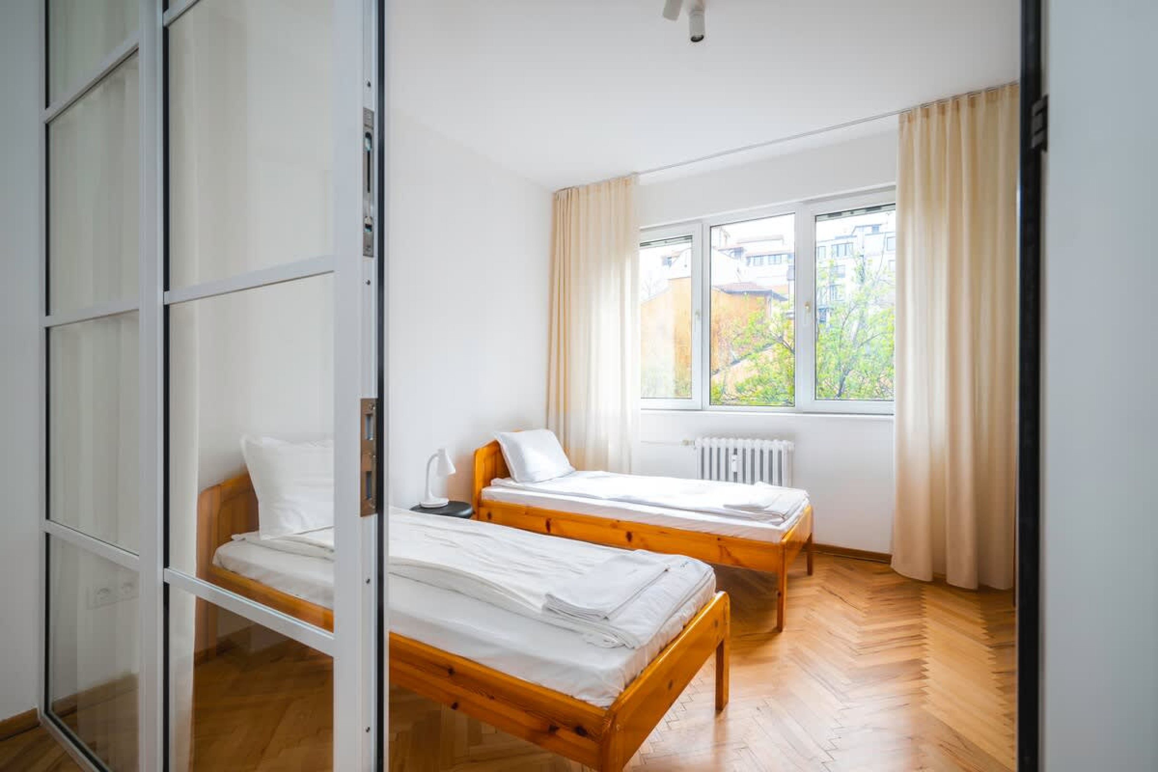 Scoutaround White Logo