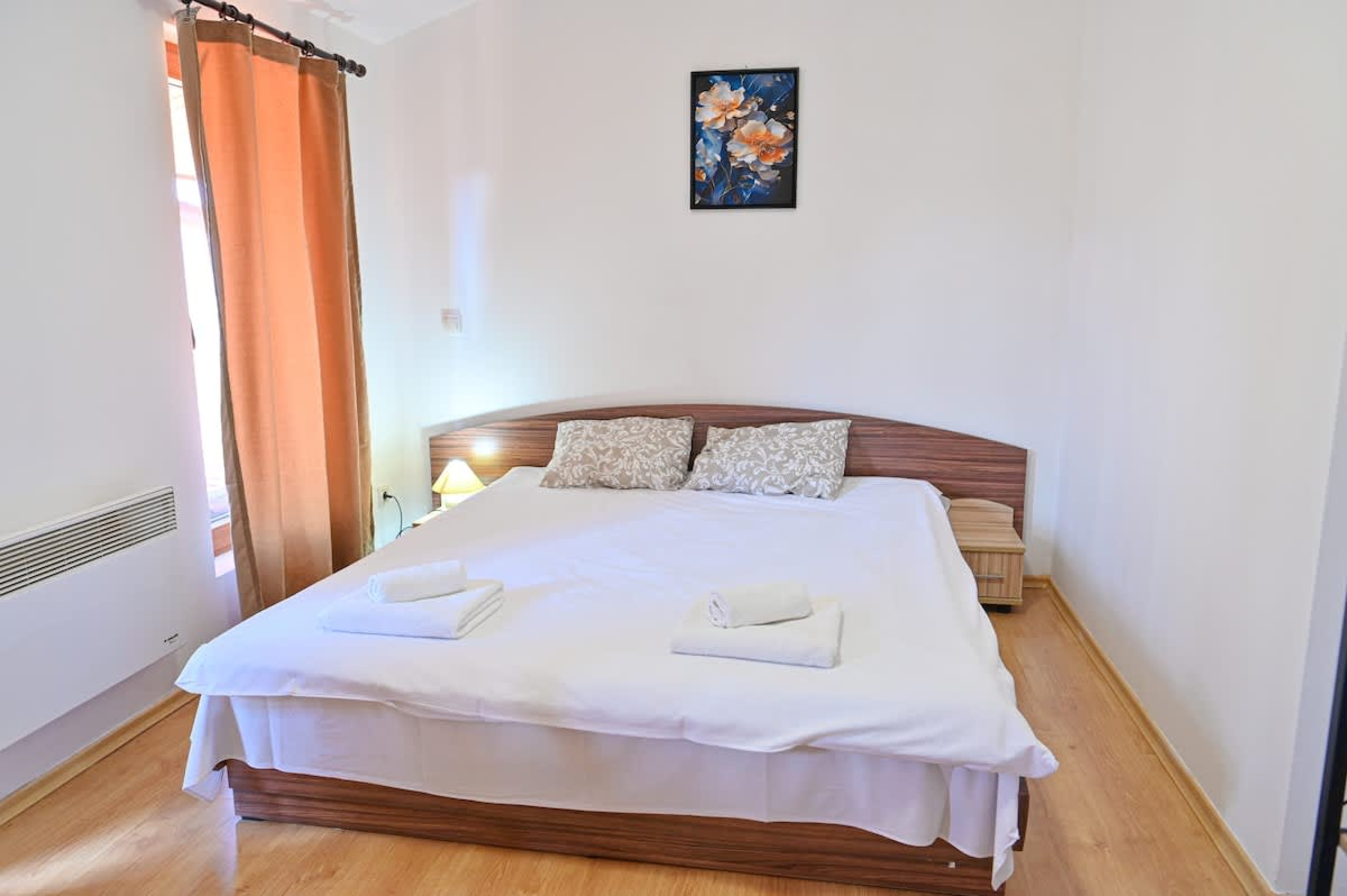 Scoutaround White Logo