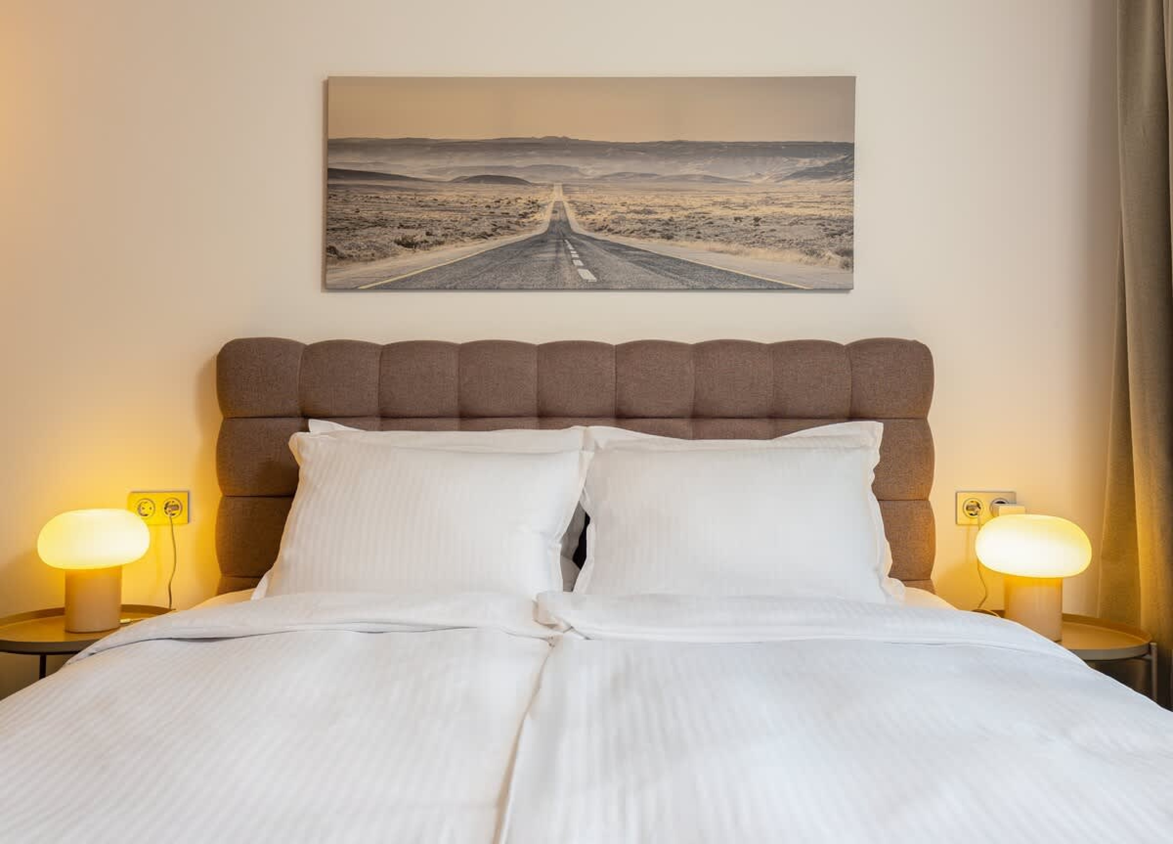 Scoutaround White Logo