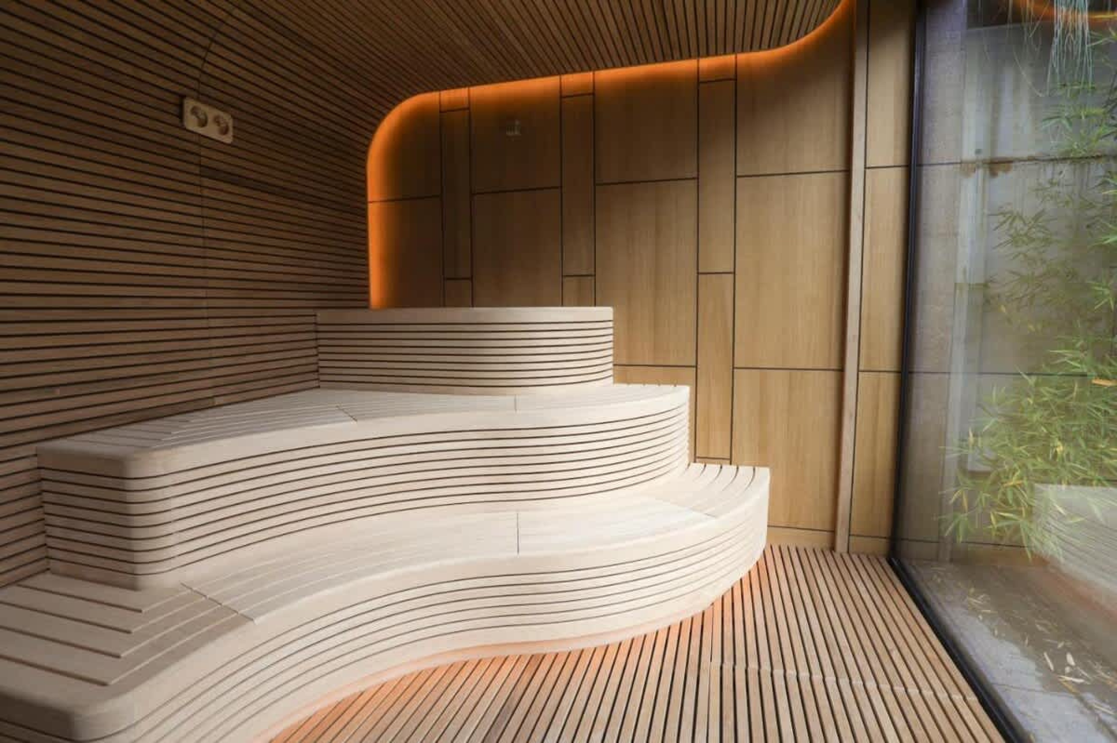 Scoutaround White Logo