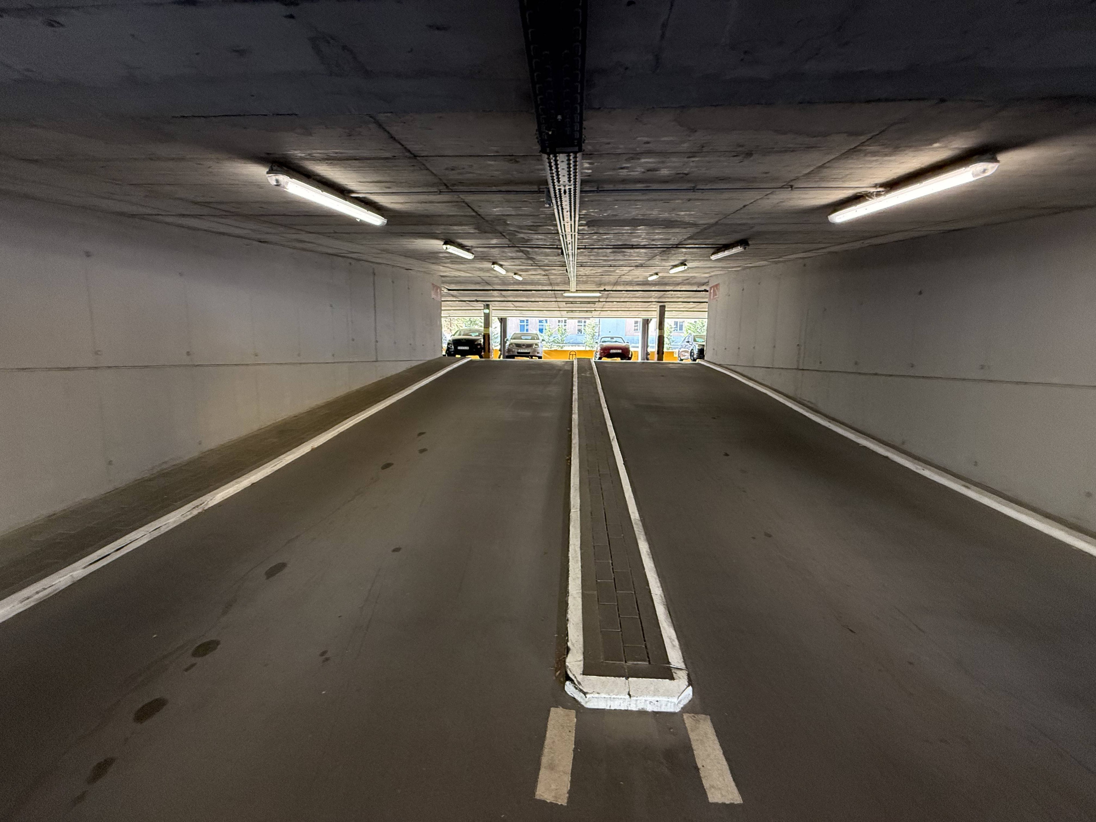 Scoutaround White Logo