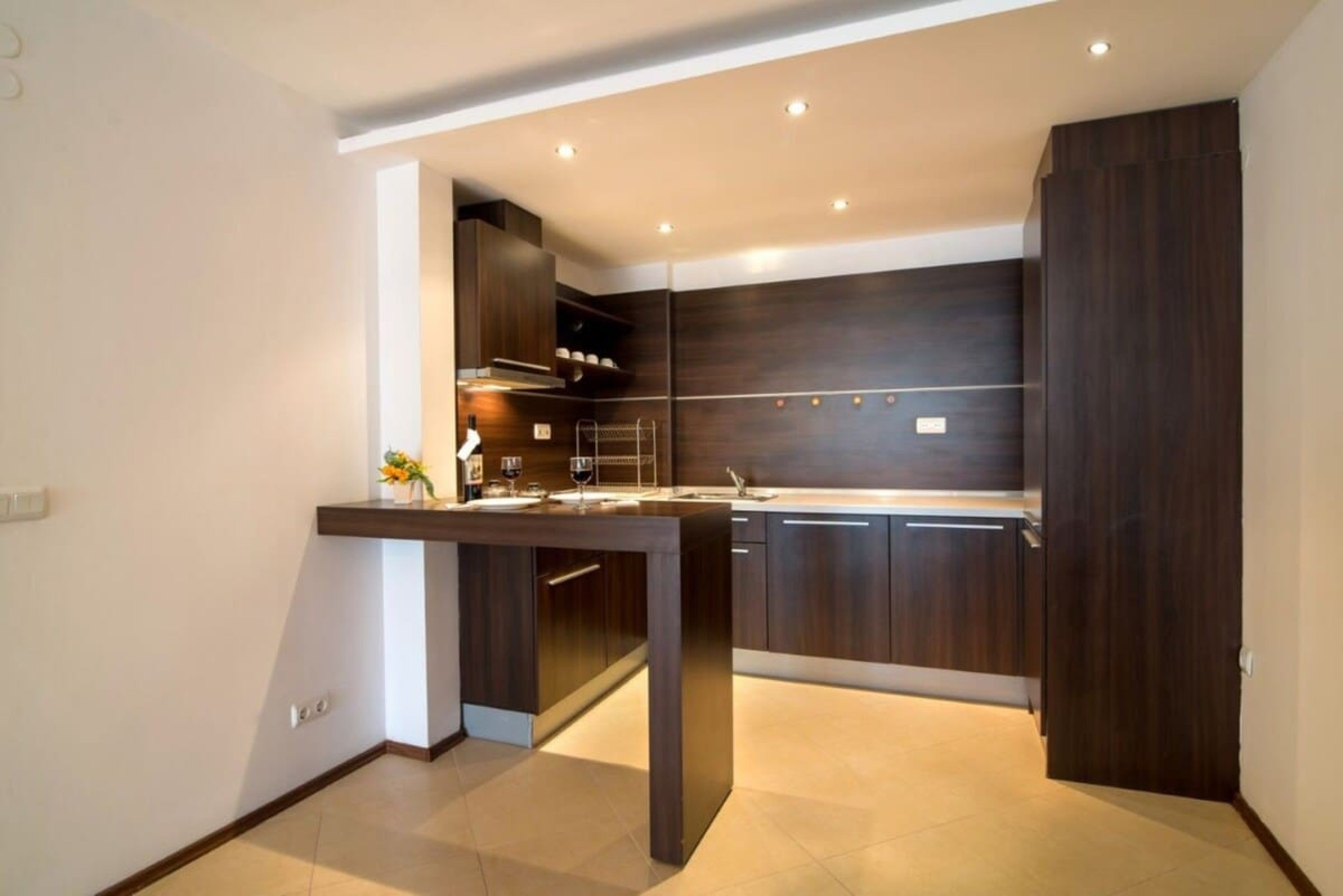 Scoutaround White Logo