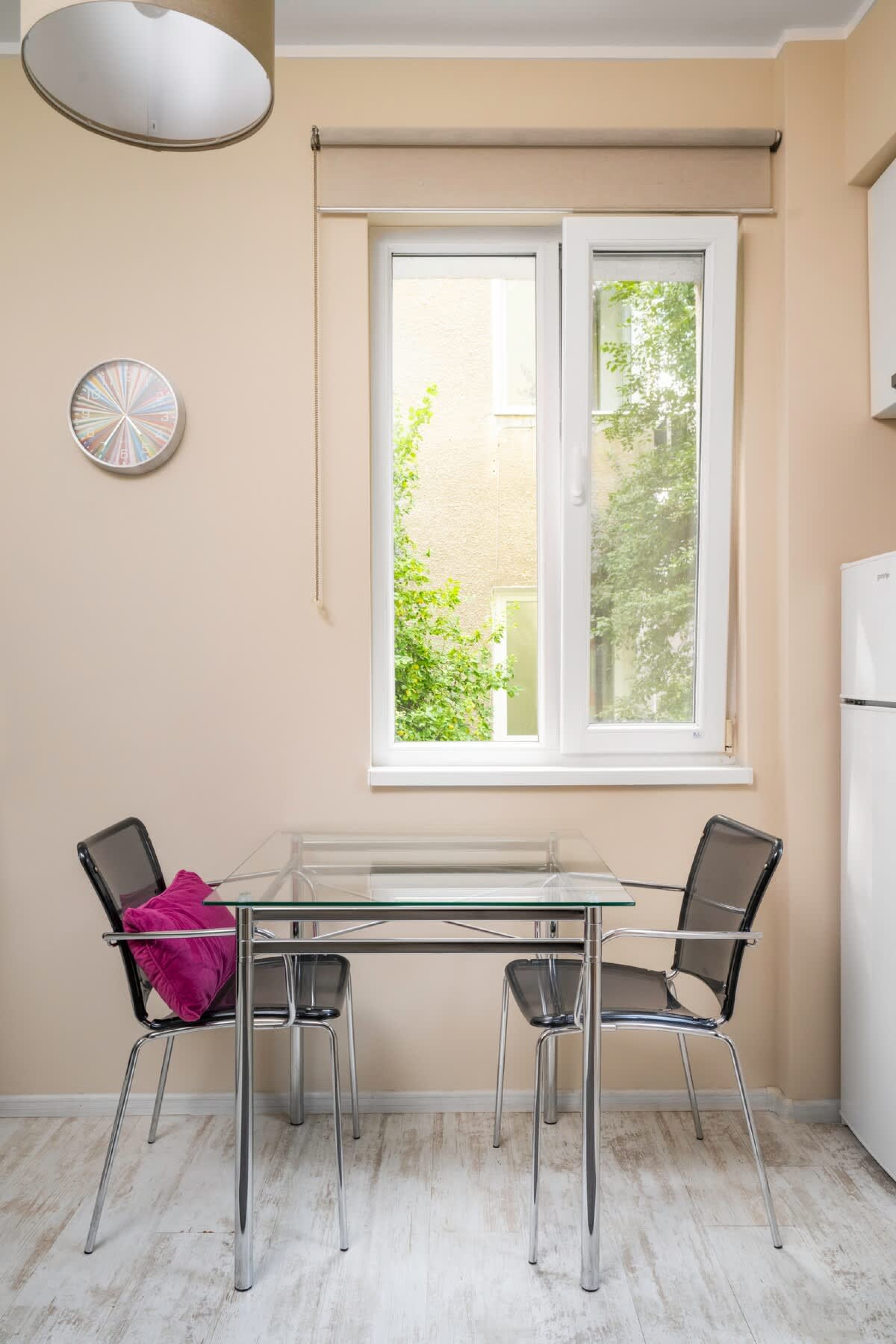 Scoutaround White Logo