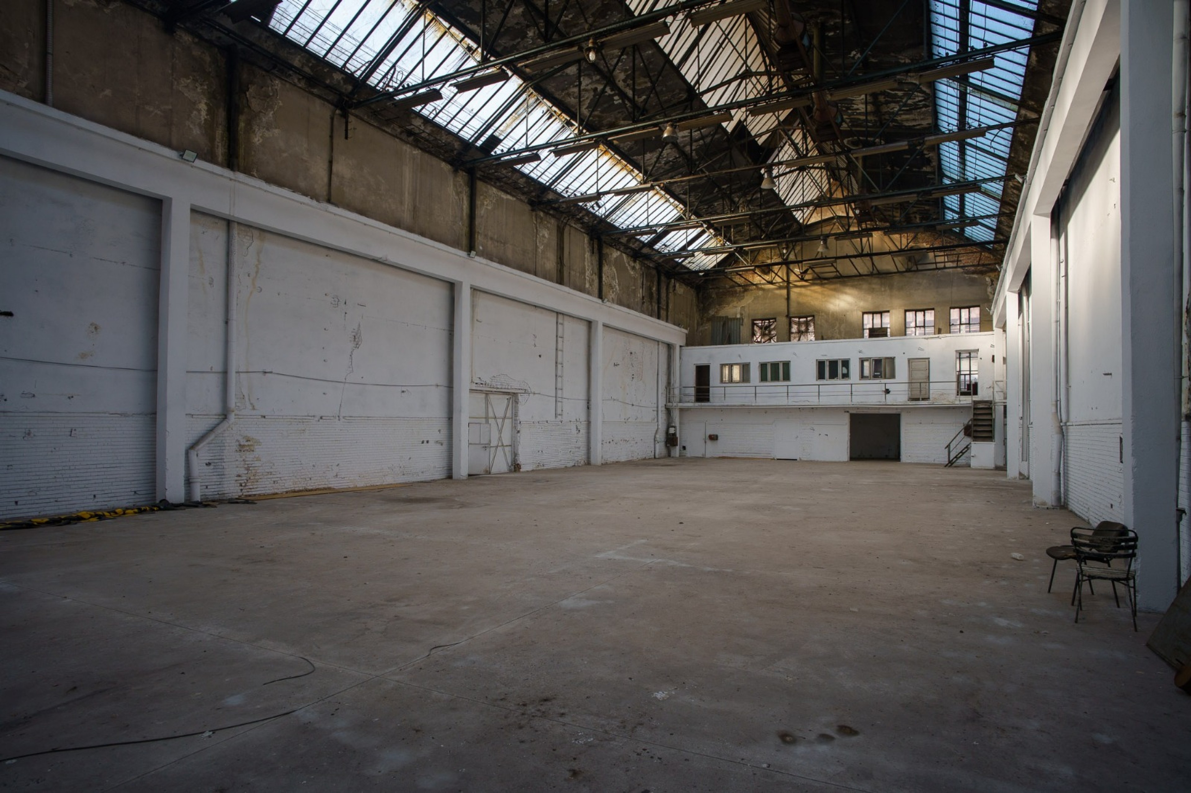 Scoutaround White Logo