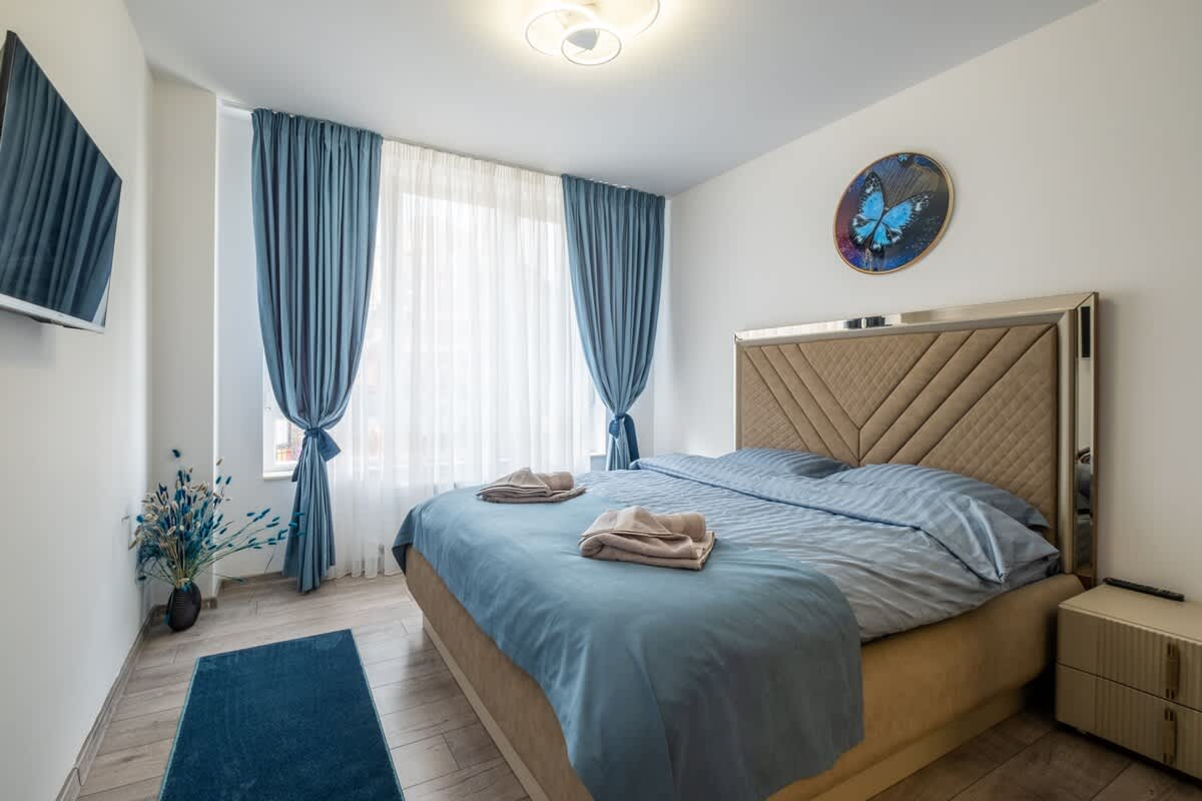 Scoutaround White Logo