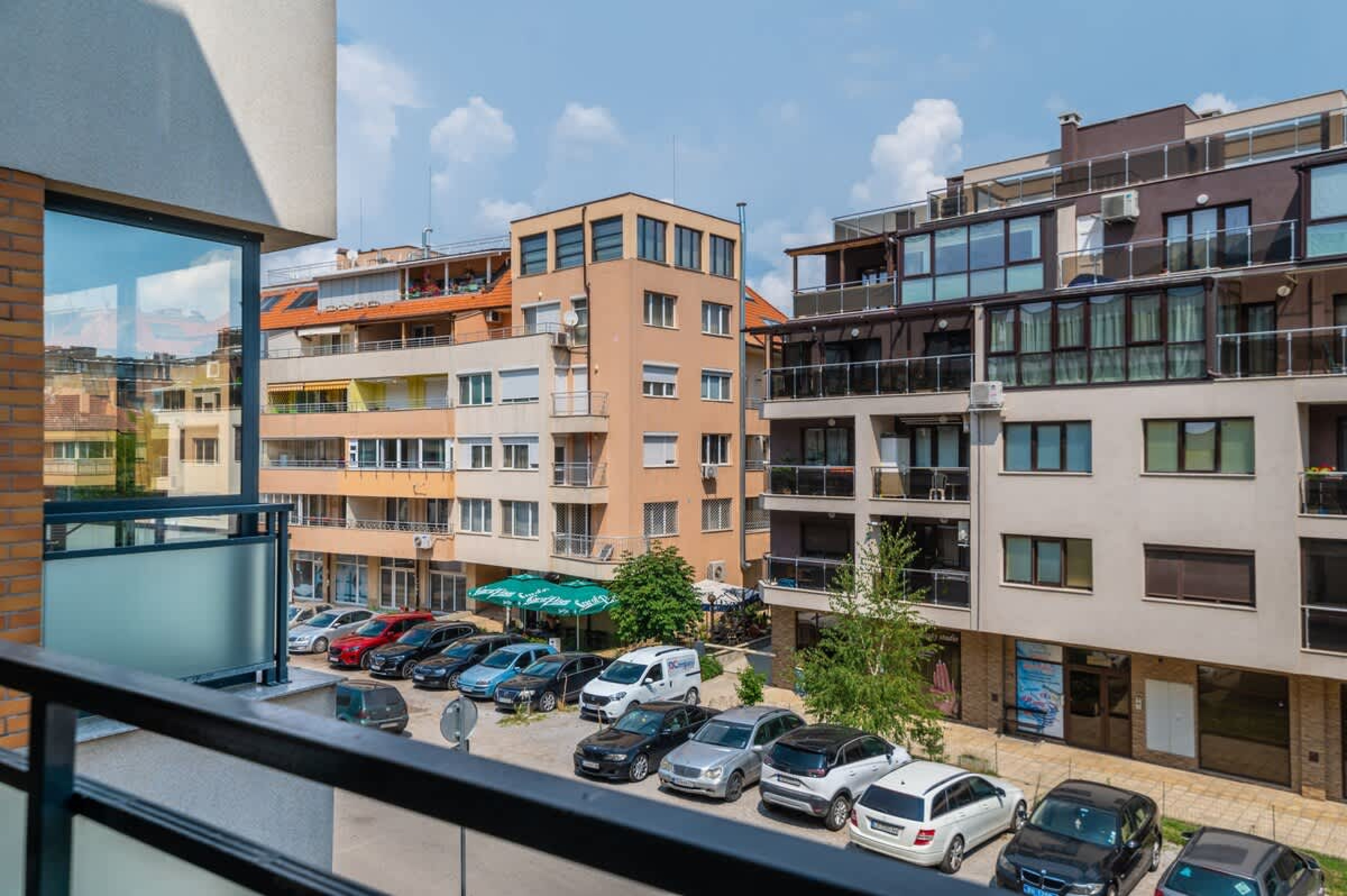 Scoutaround White Logo