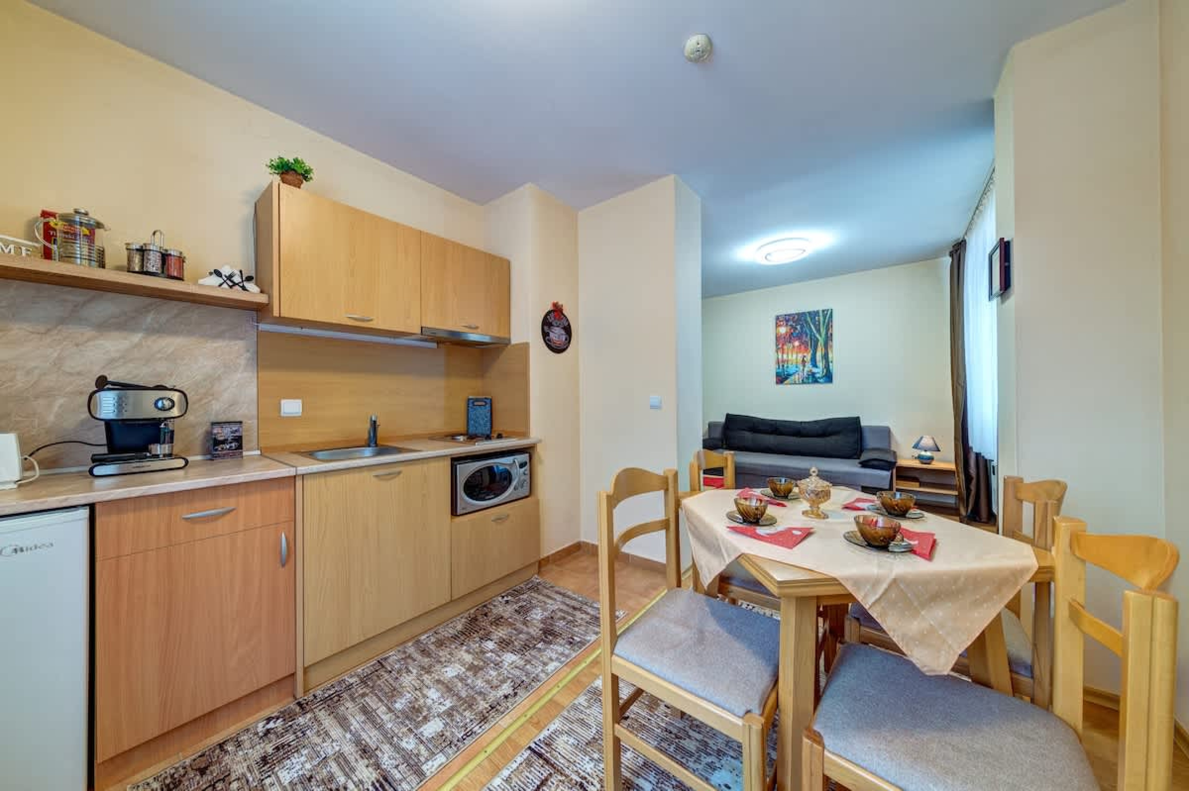 Scoutaround White Logo