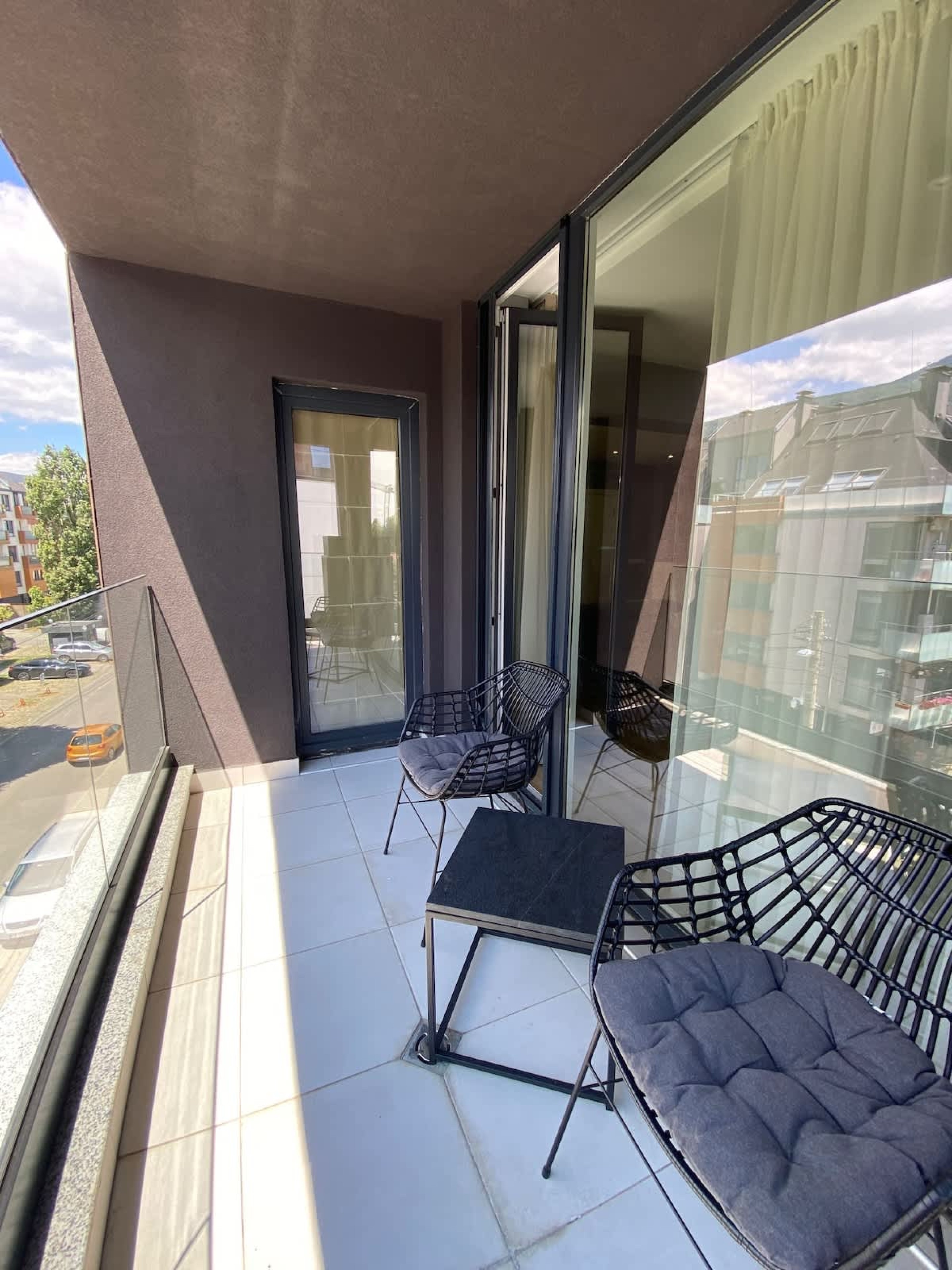 Scoutaround White Logo