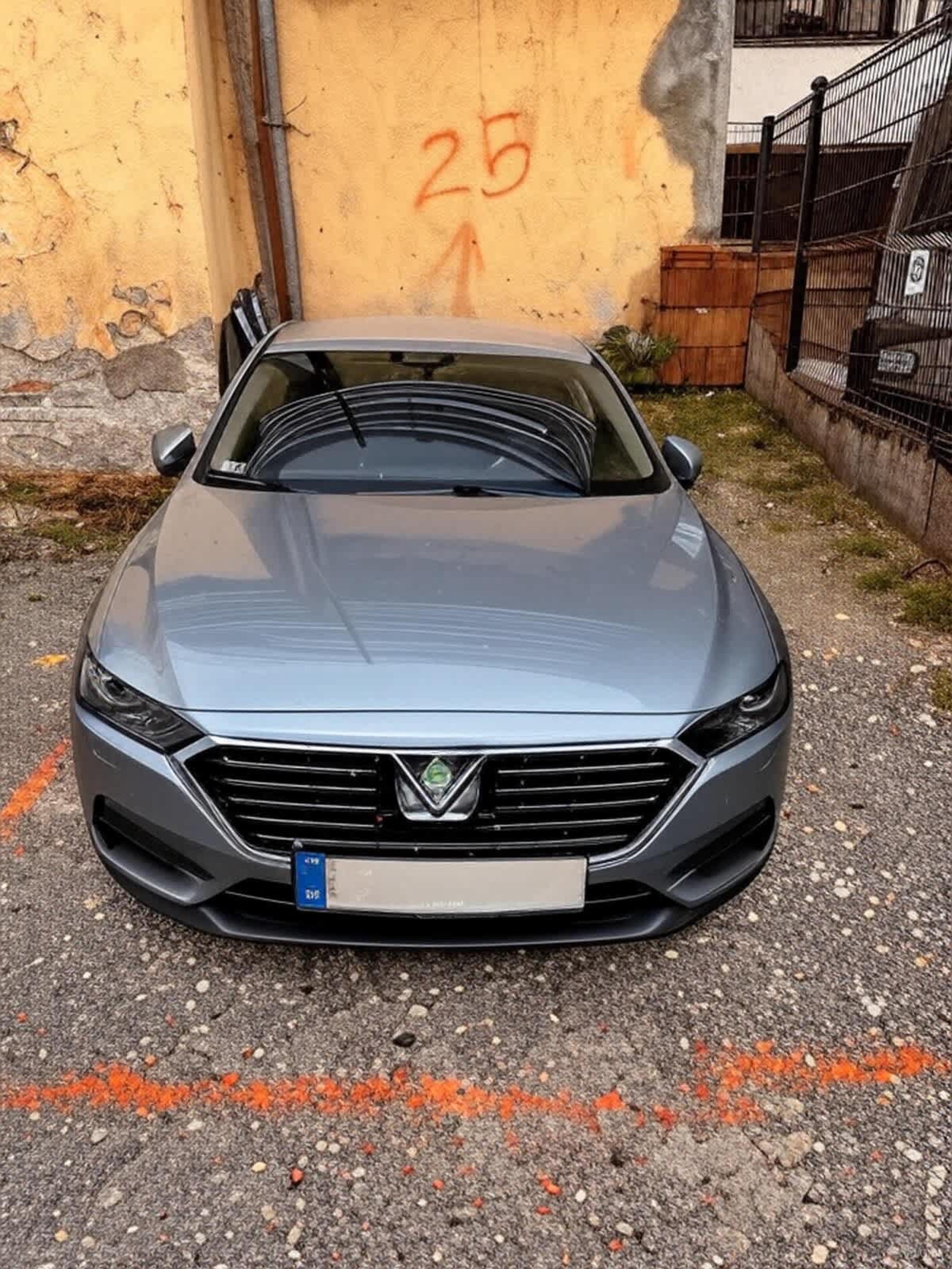 Scoutaround White Logo