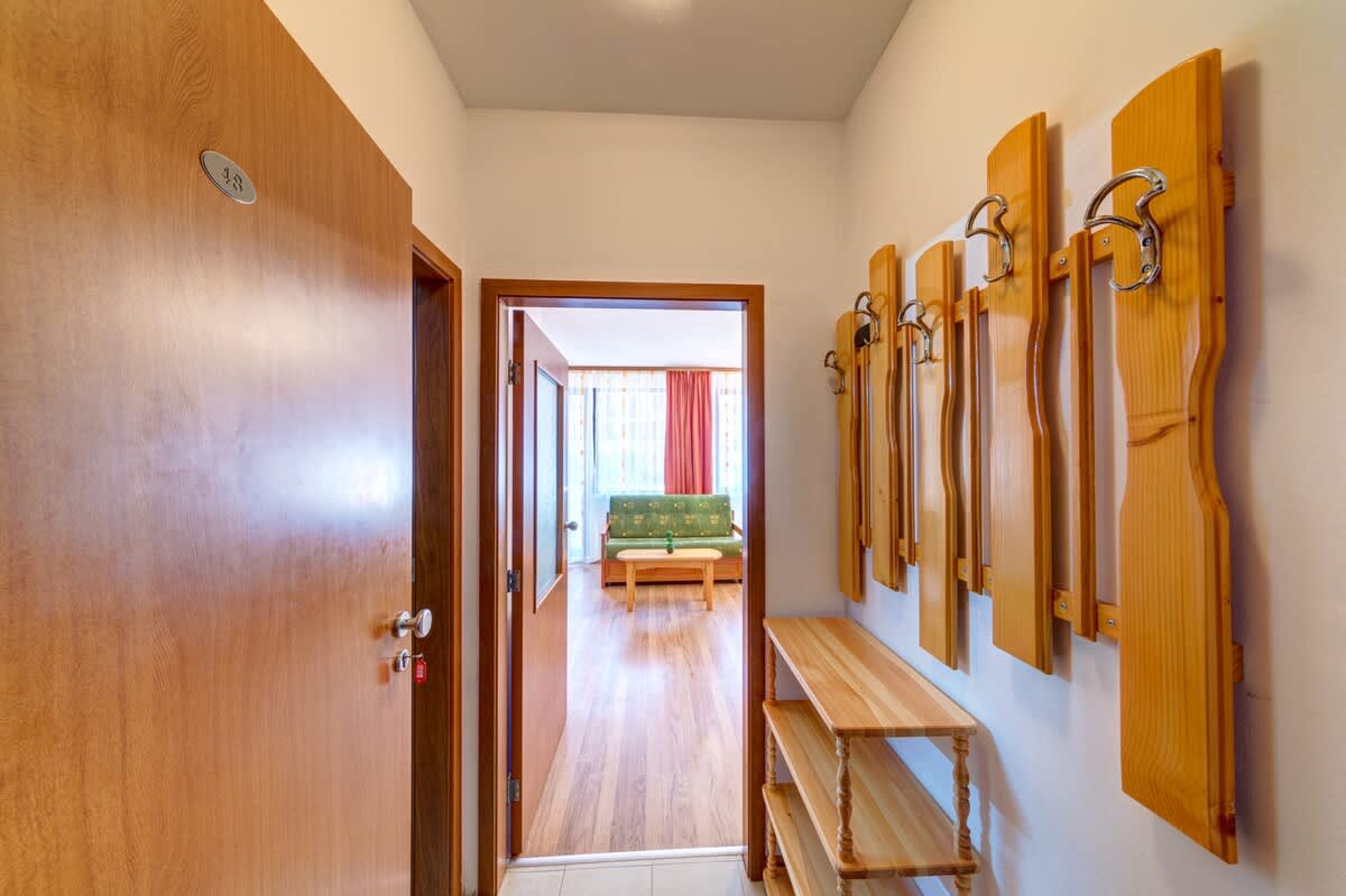 Scoutaround White Logo