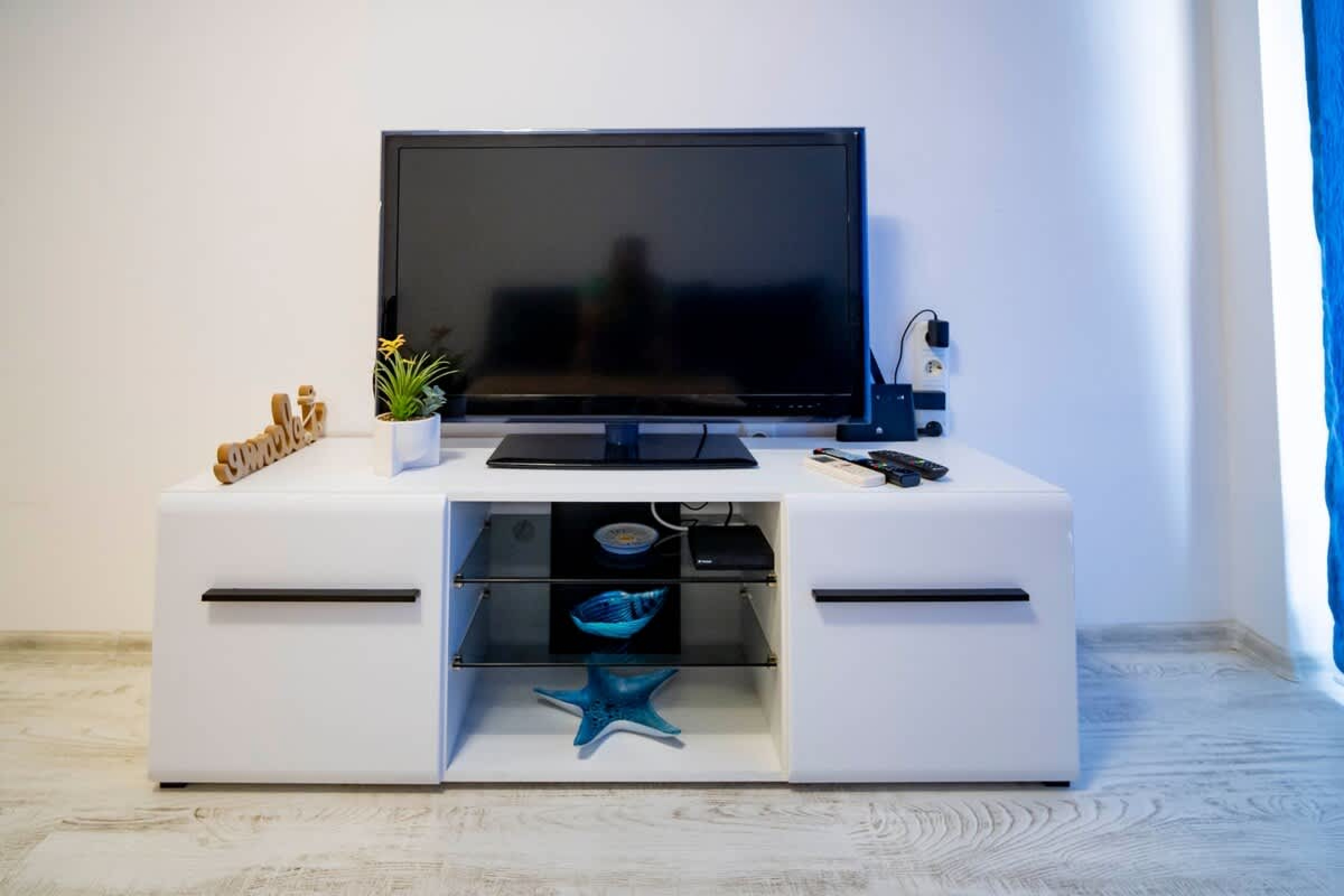 Harmani Haven 1BD Apart + Parking by Flat Manager - Photo 10