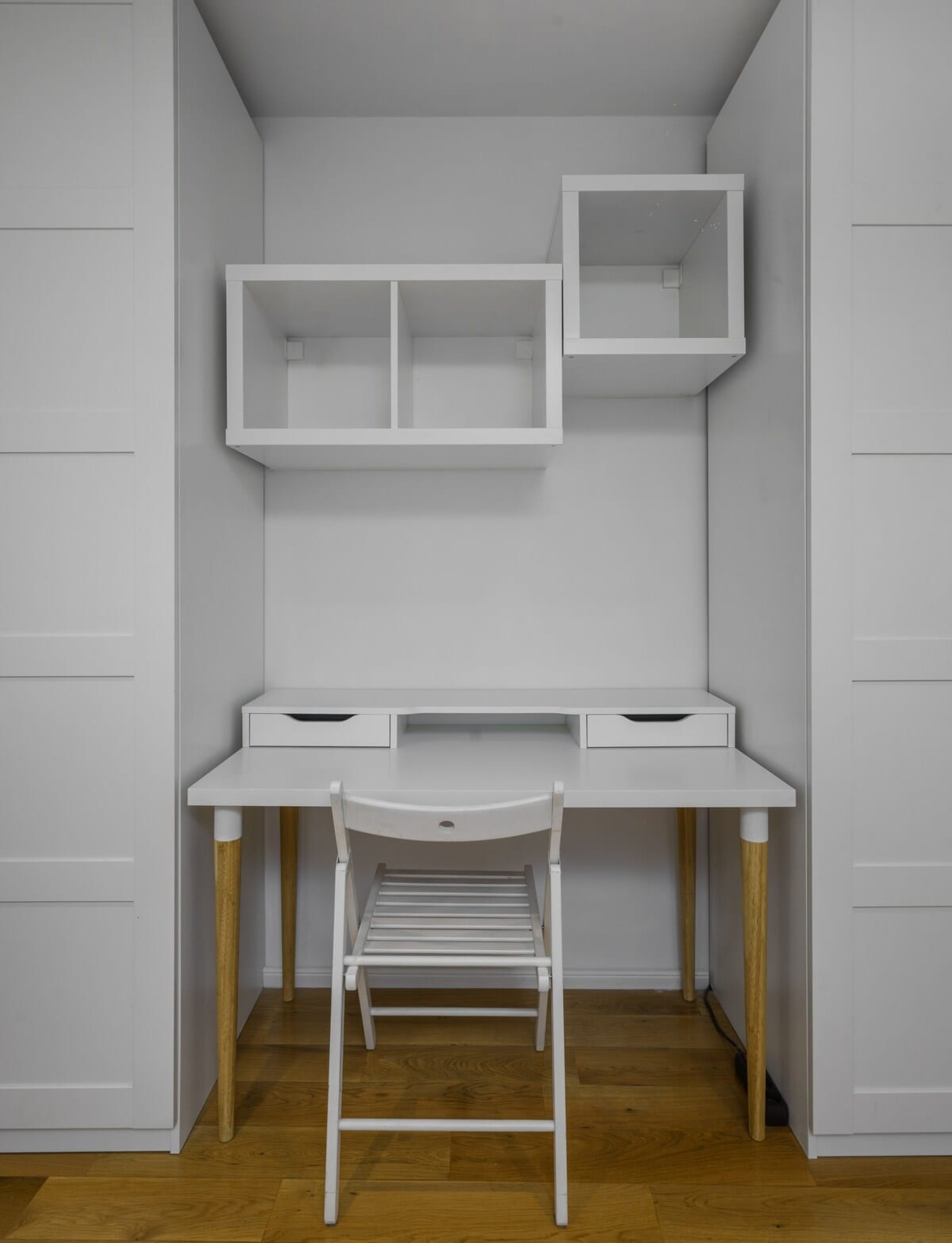 Scoutaround White Logo