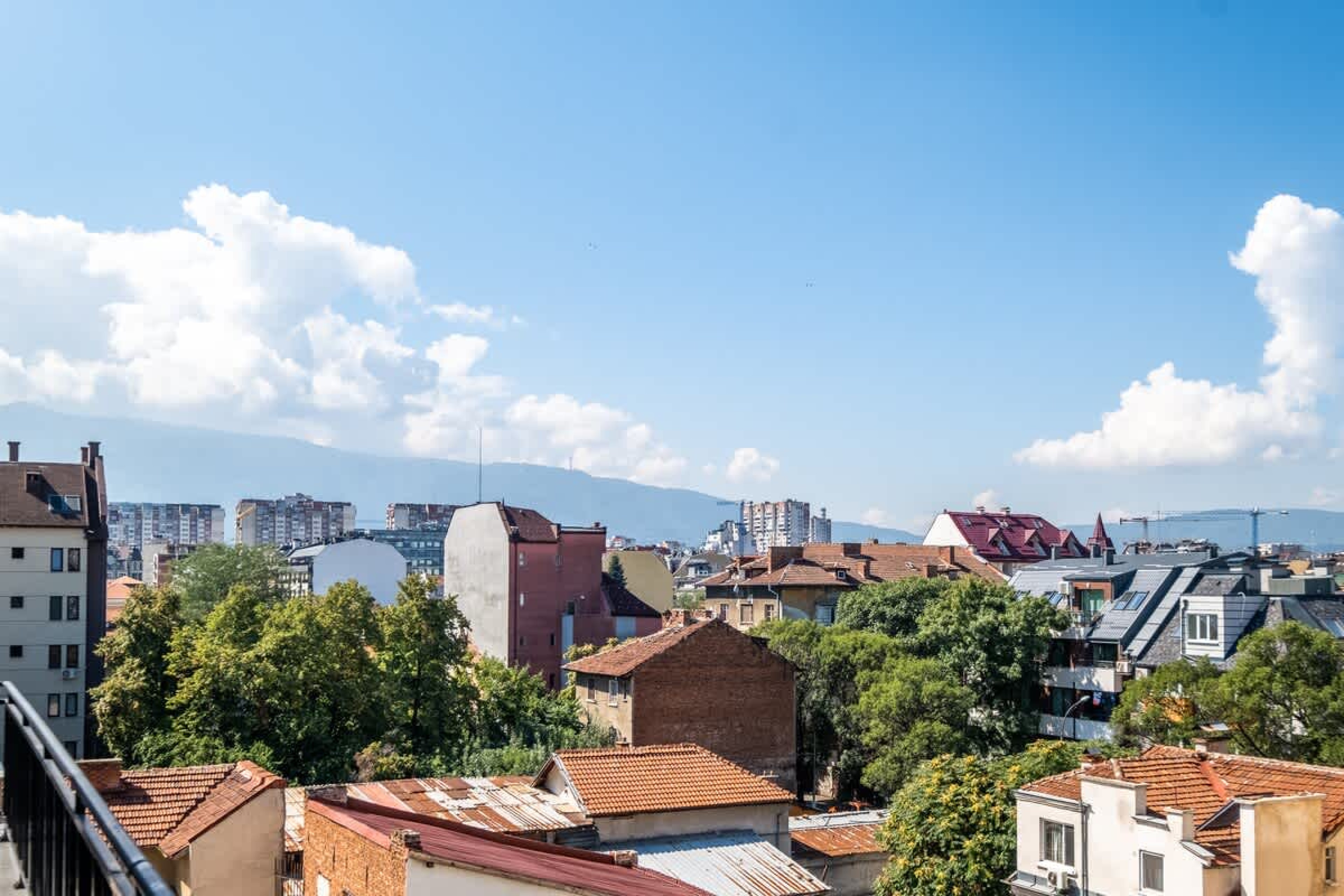 Scoutaround White Logo