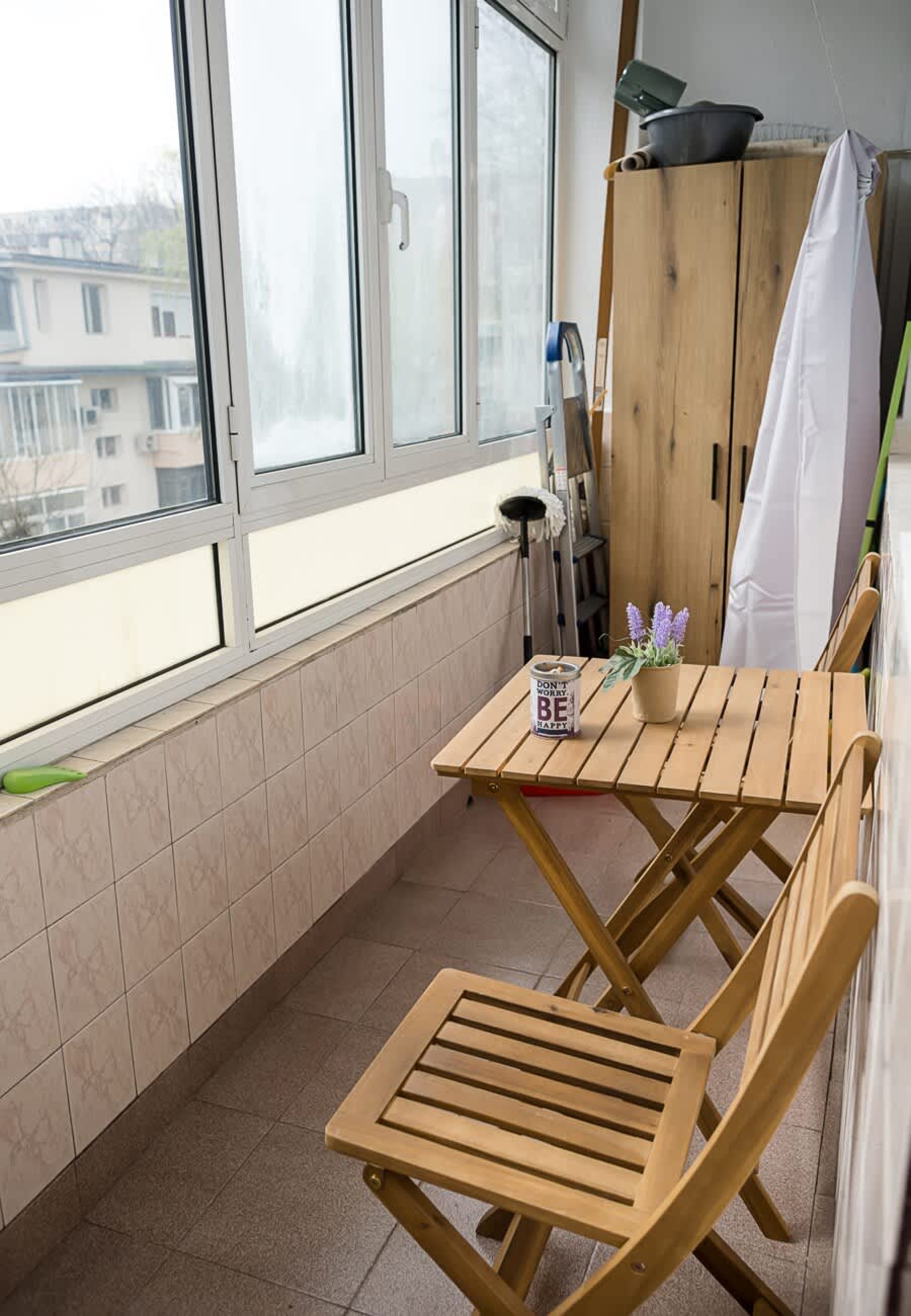 Scoutaround White Logo