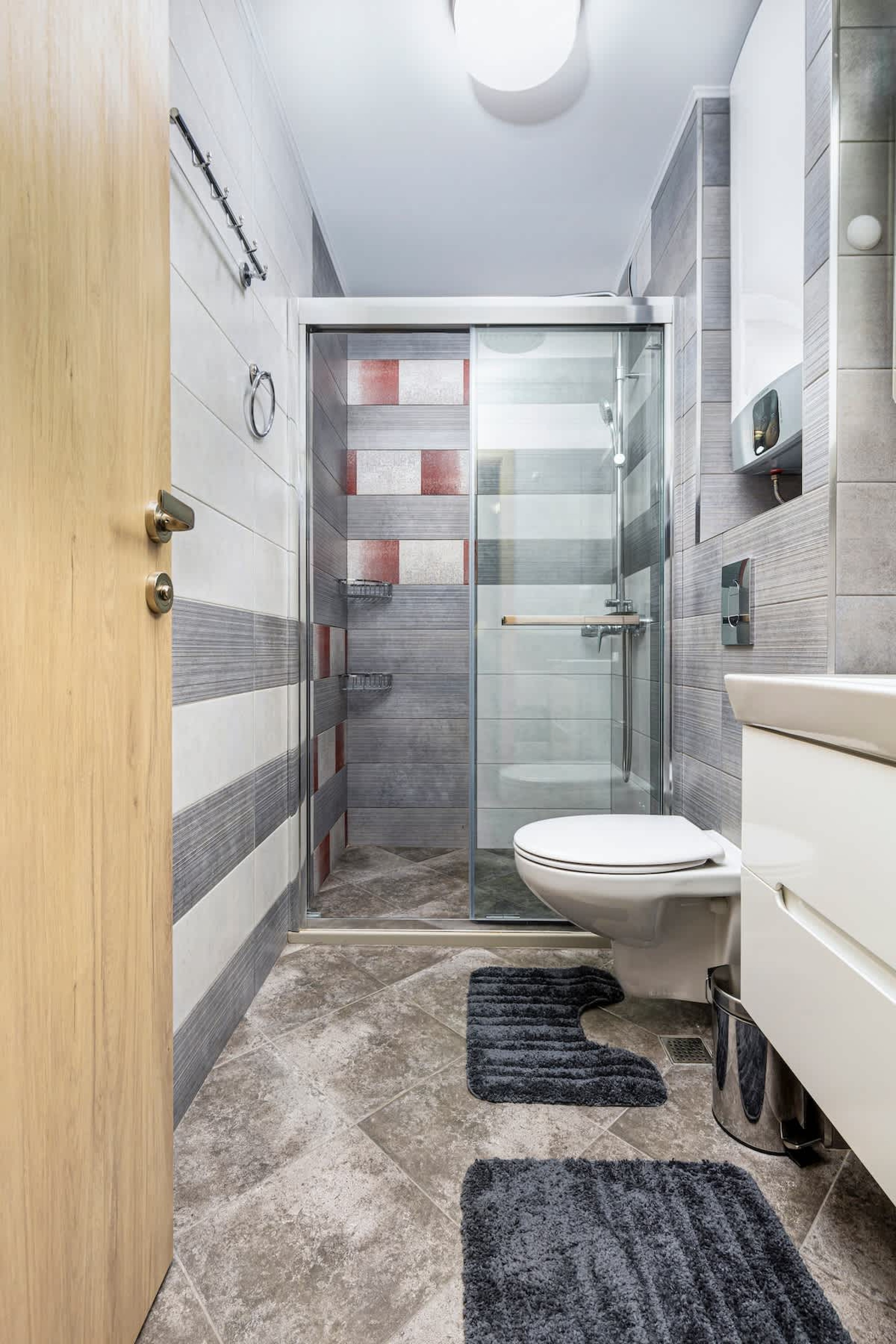 Scoutaround White Logo