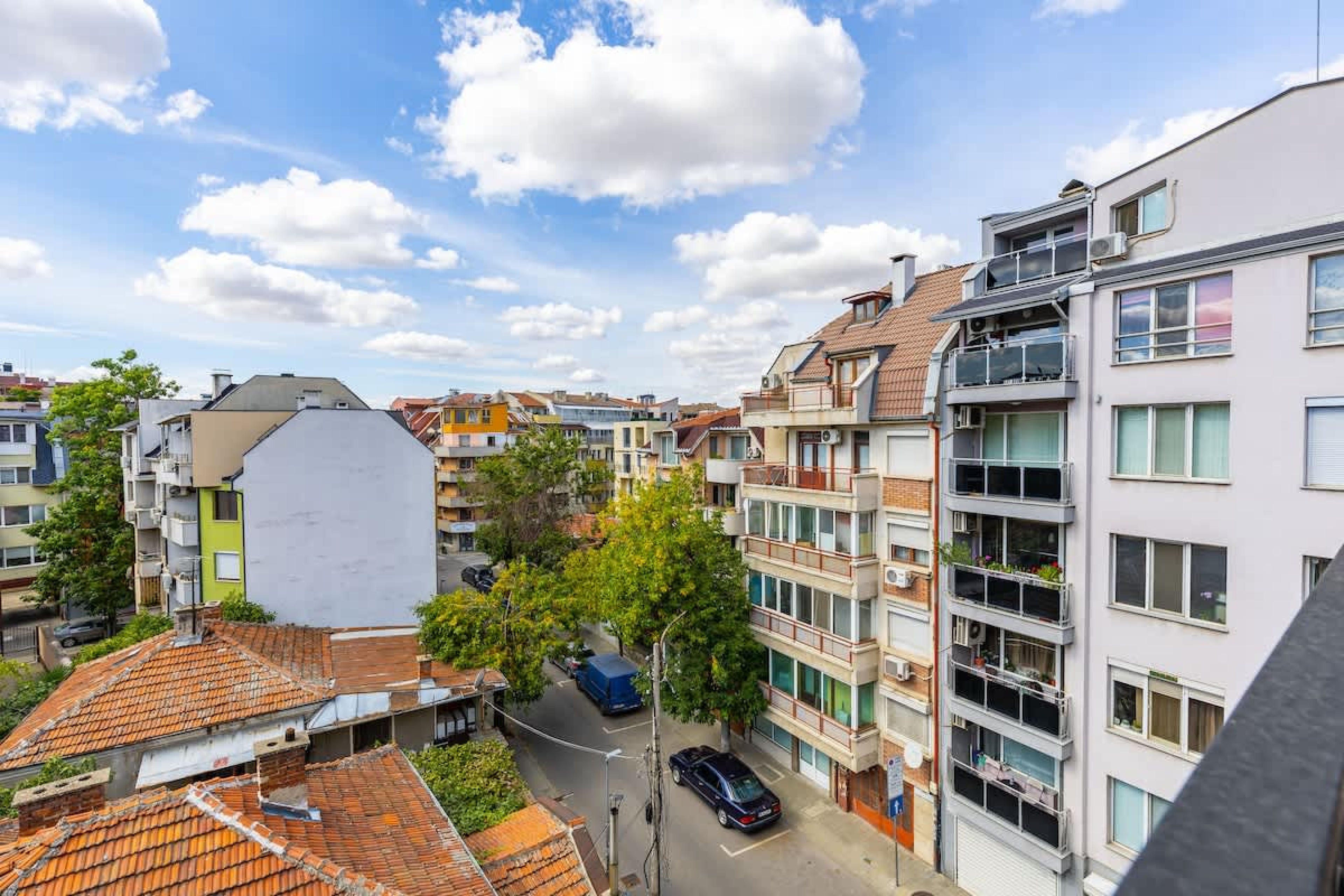 Scoutaround White Logo