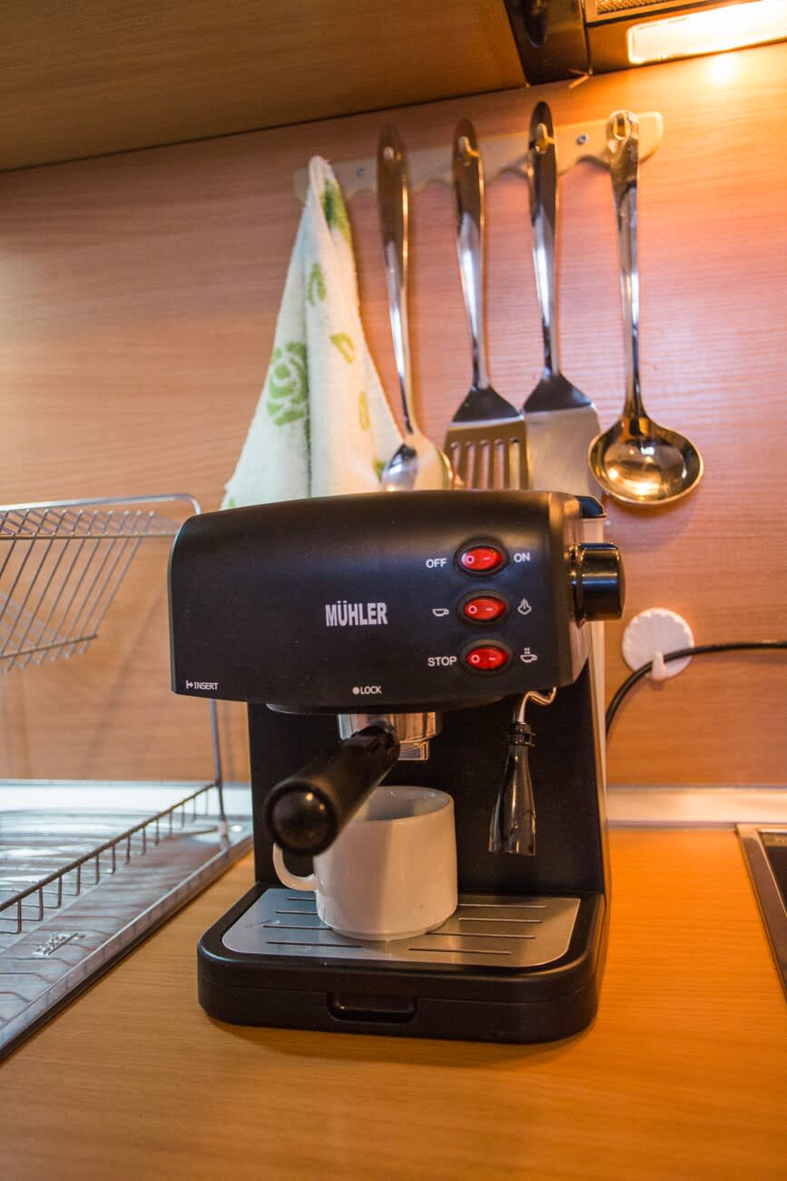 Scoutaround White Logo