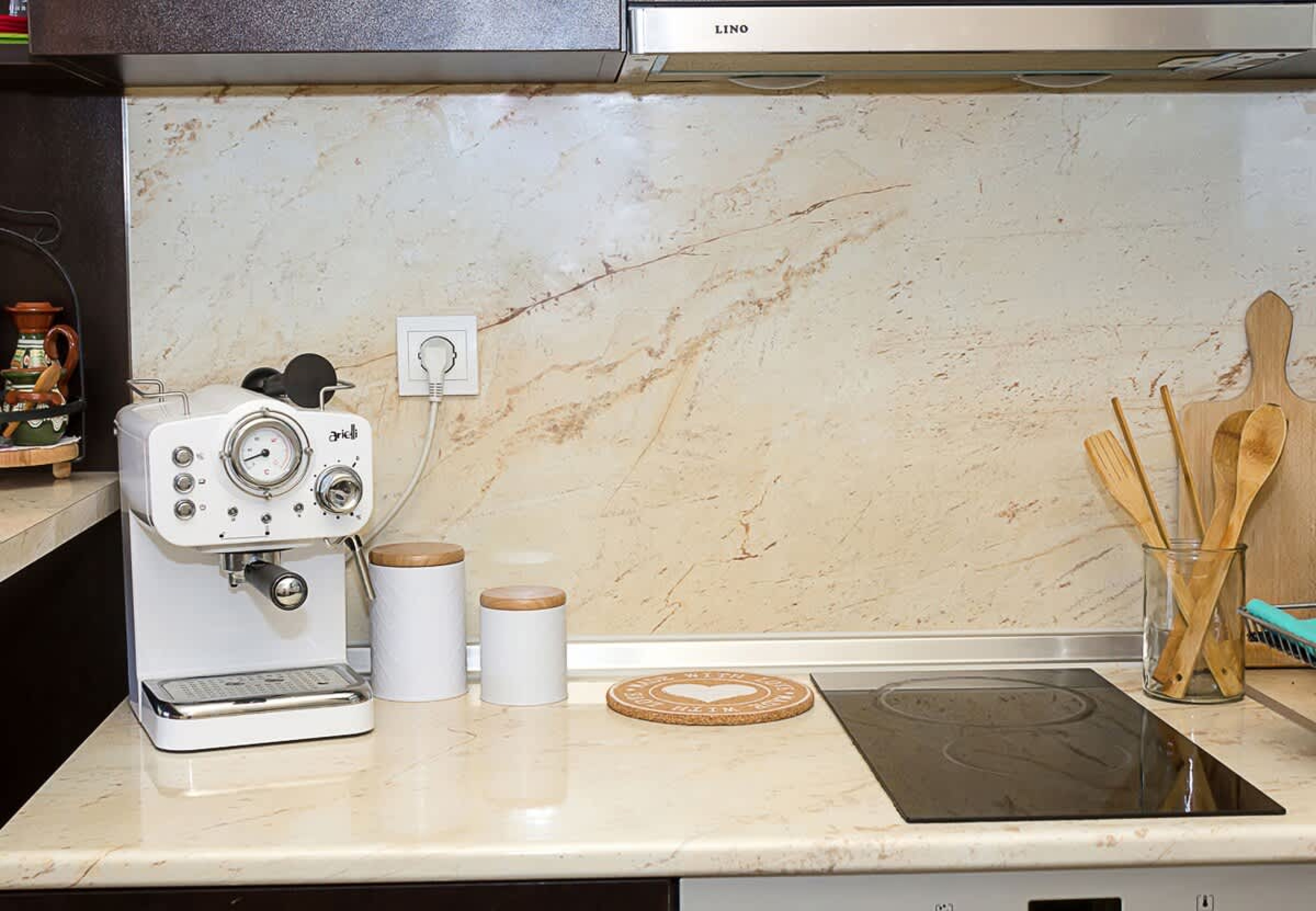 Scoutaround White Logo