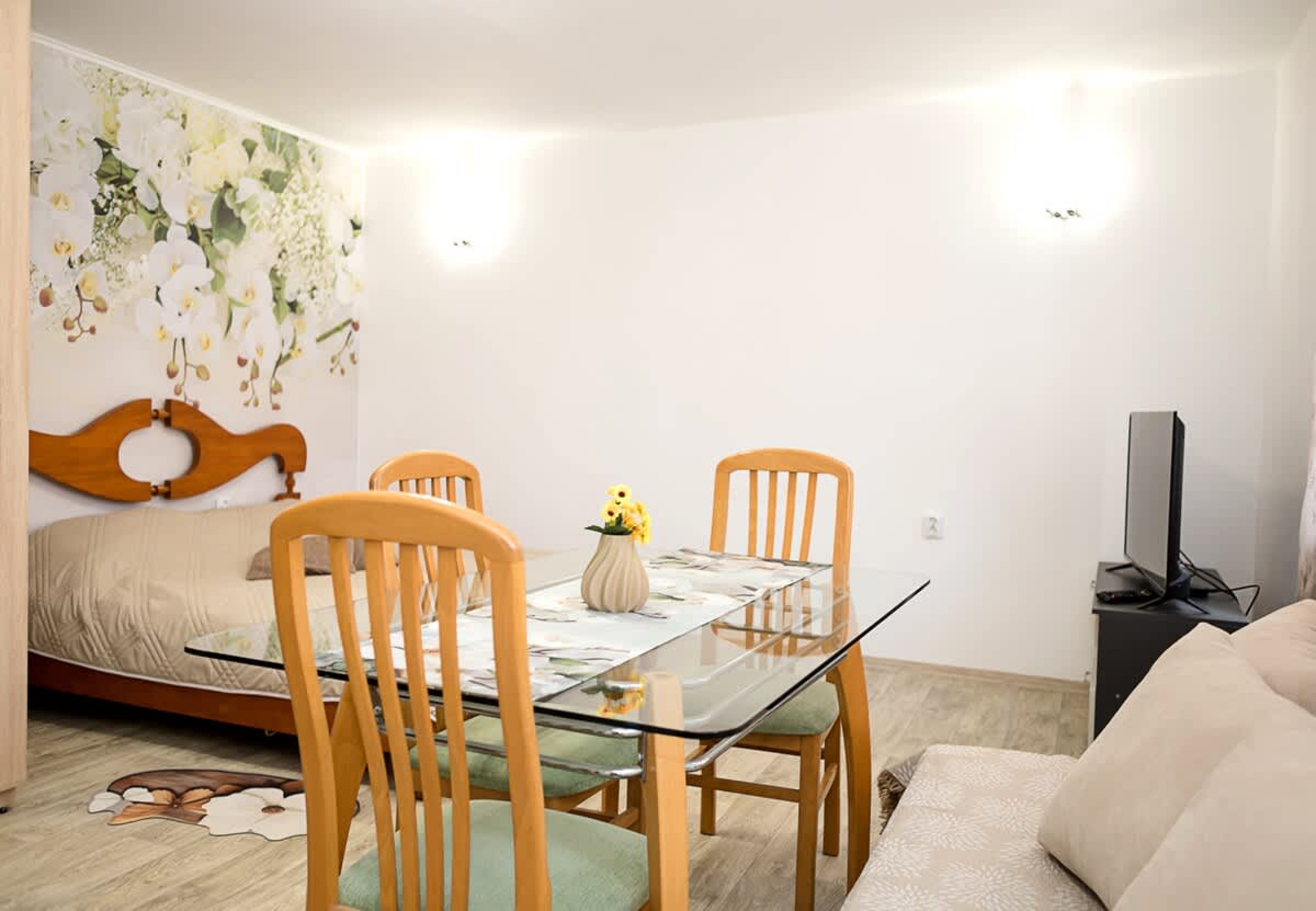 Scoutaround White Logo