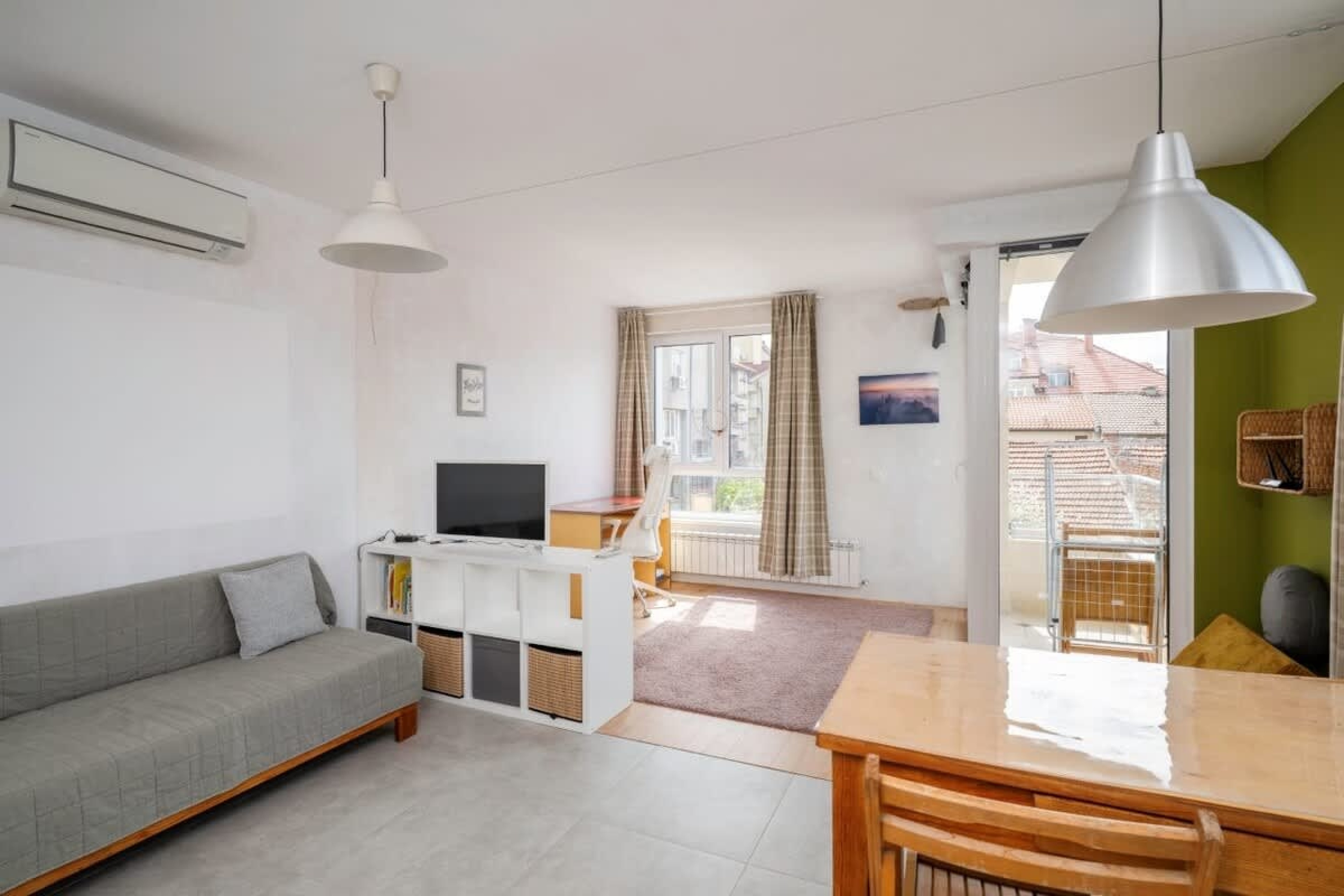 Bright and Cozy 1BD Apartment plus Desk - Photo 7