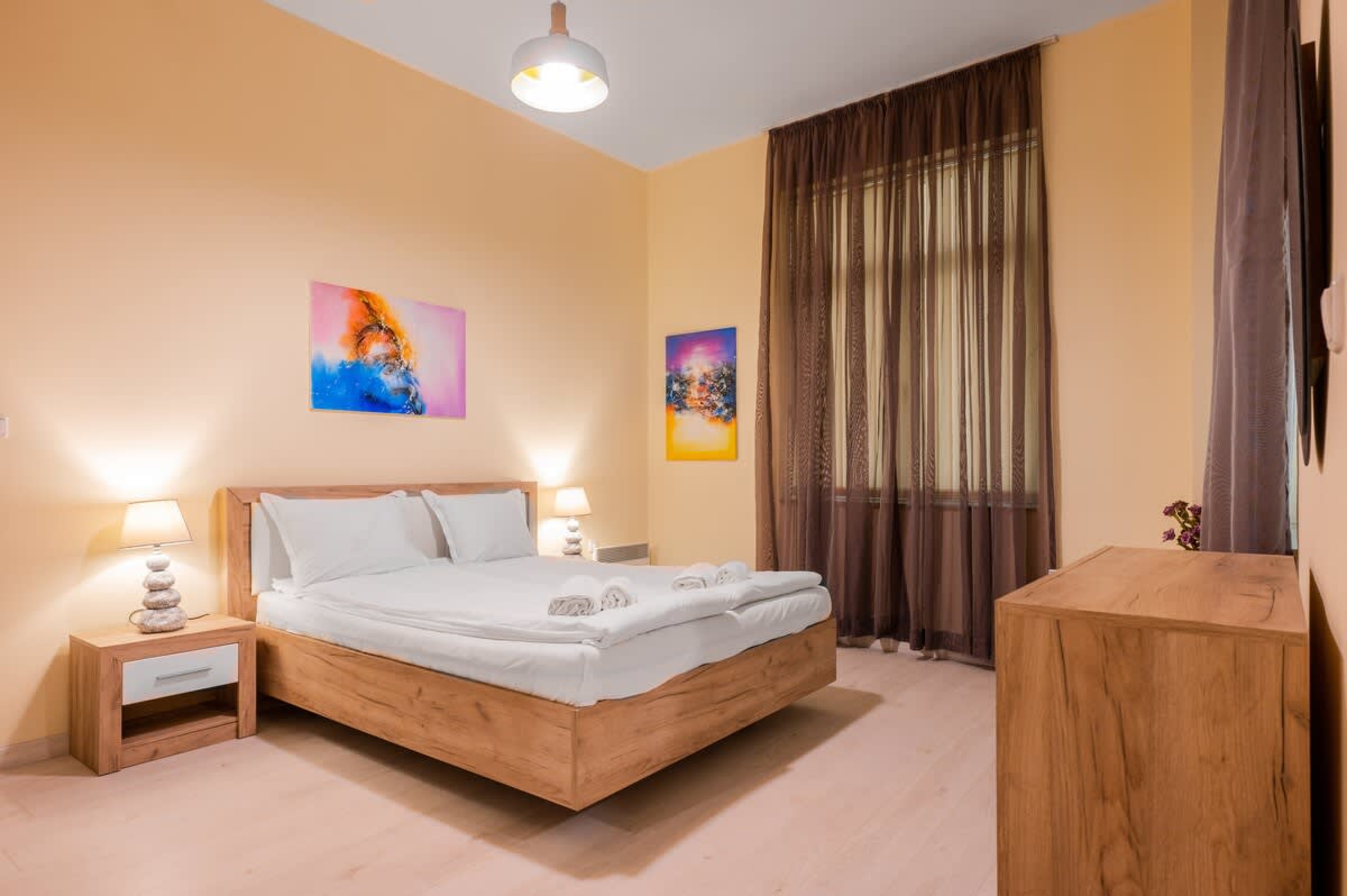 Cozy 2BD Flat + Work Space I Remote workers haven - Photo 6