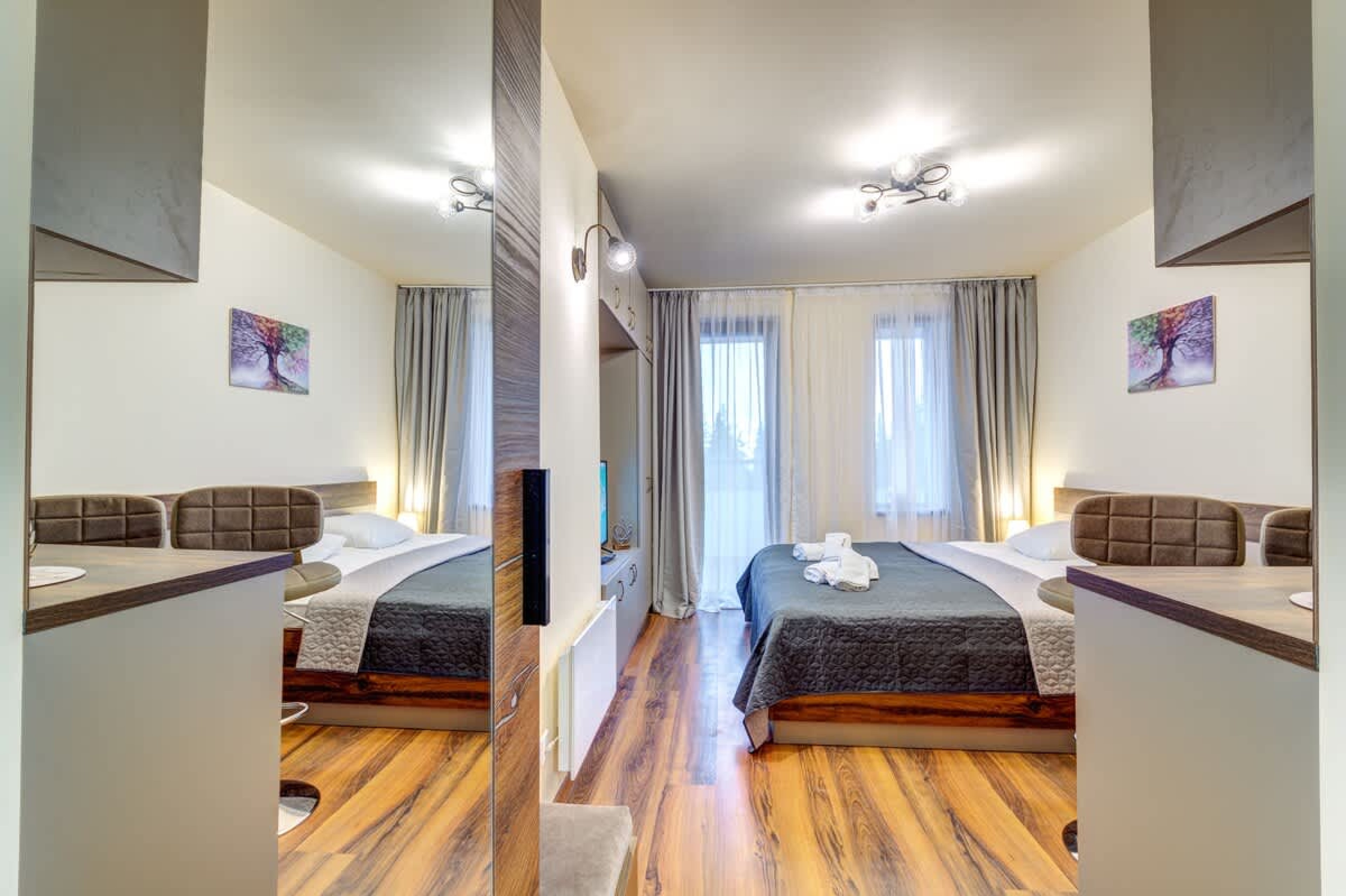 Scoutaround White Logo