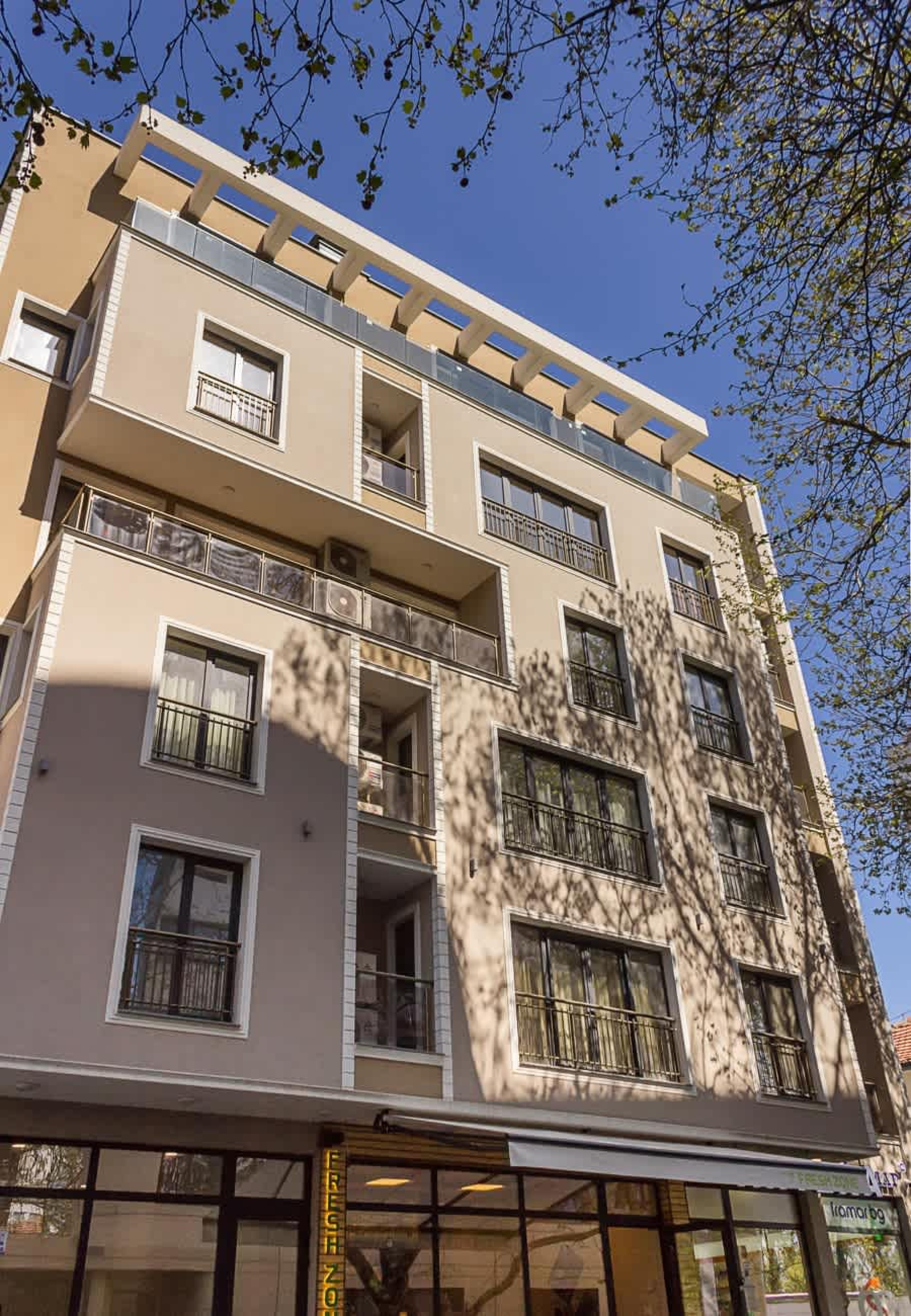 2BD Home In The Heart Of Varna with Parking - Gold - Photo 5