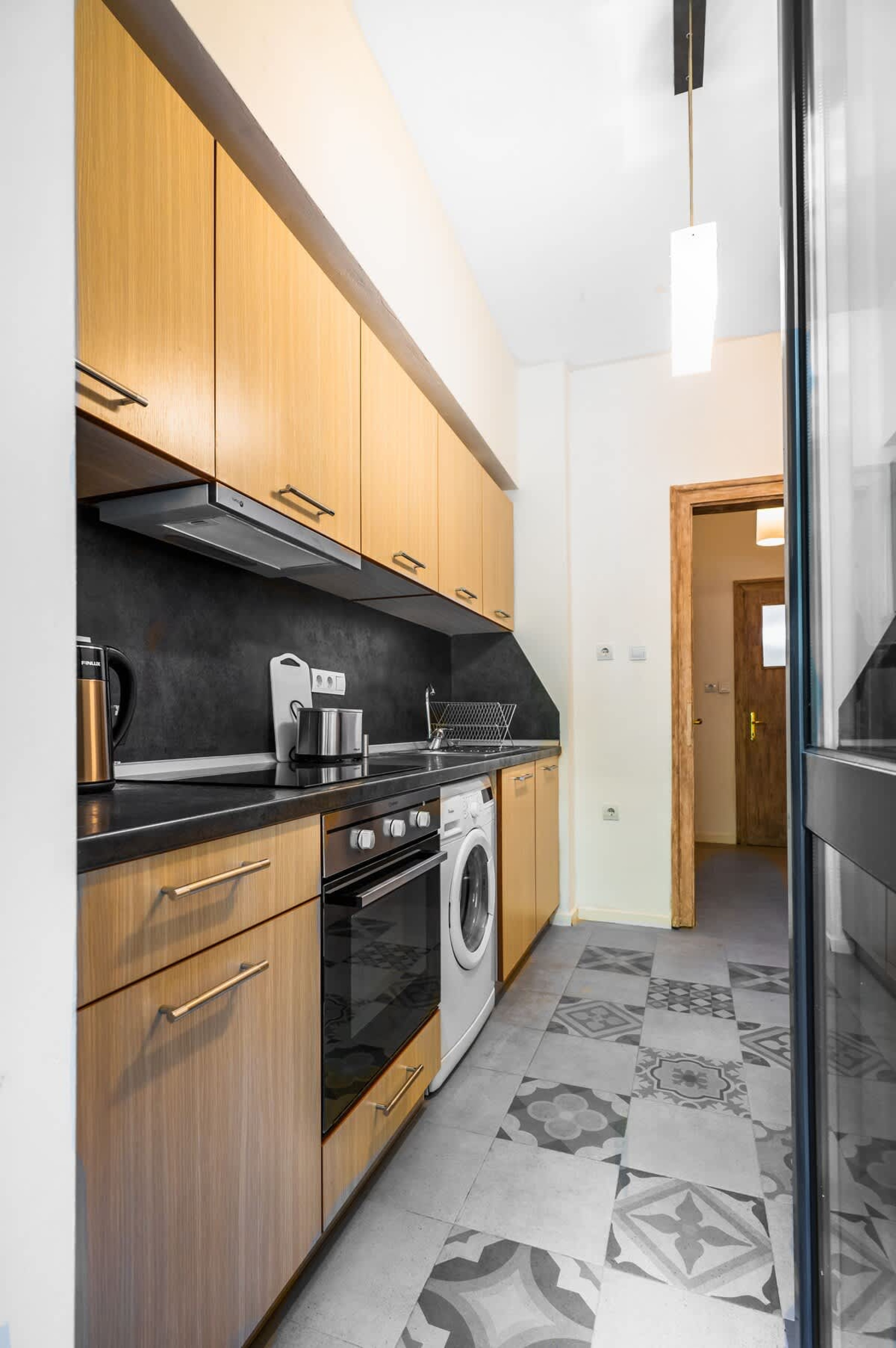 Scoutaround White Logo