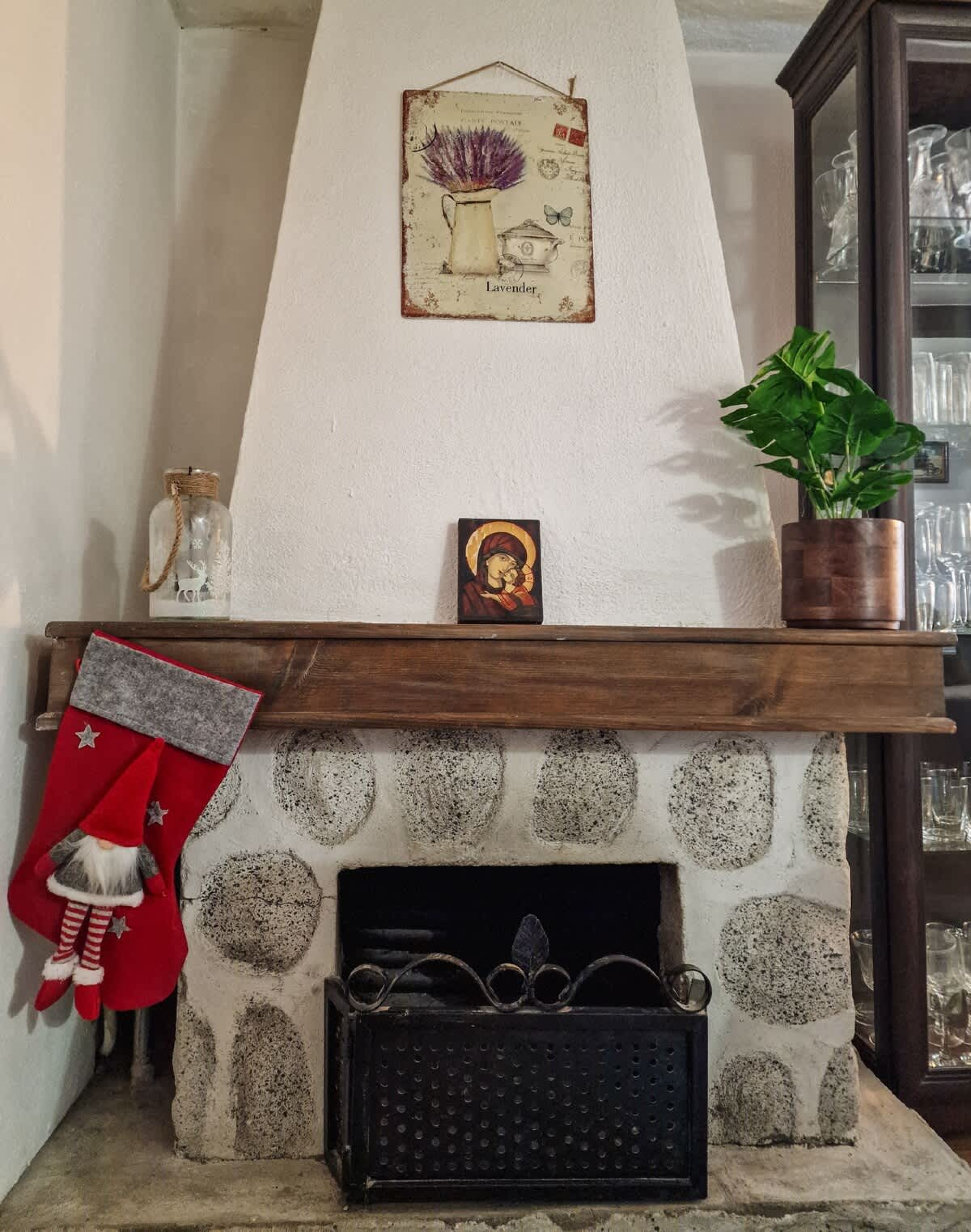 Scoutaround White Logo