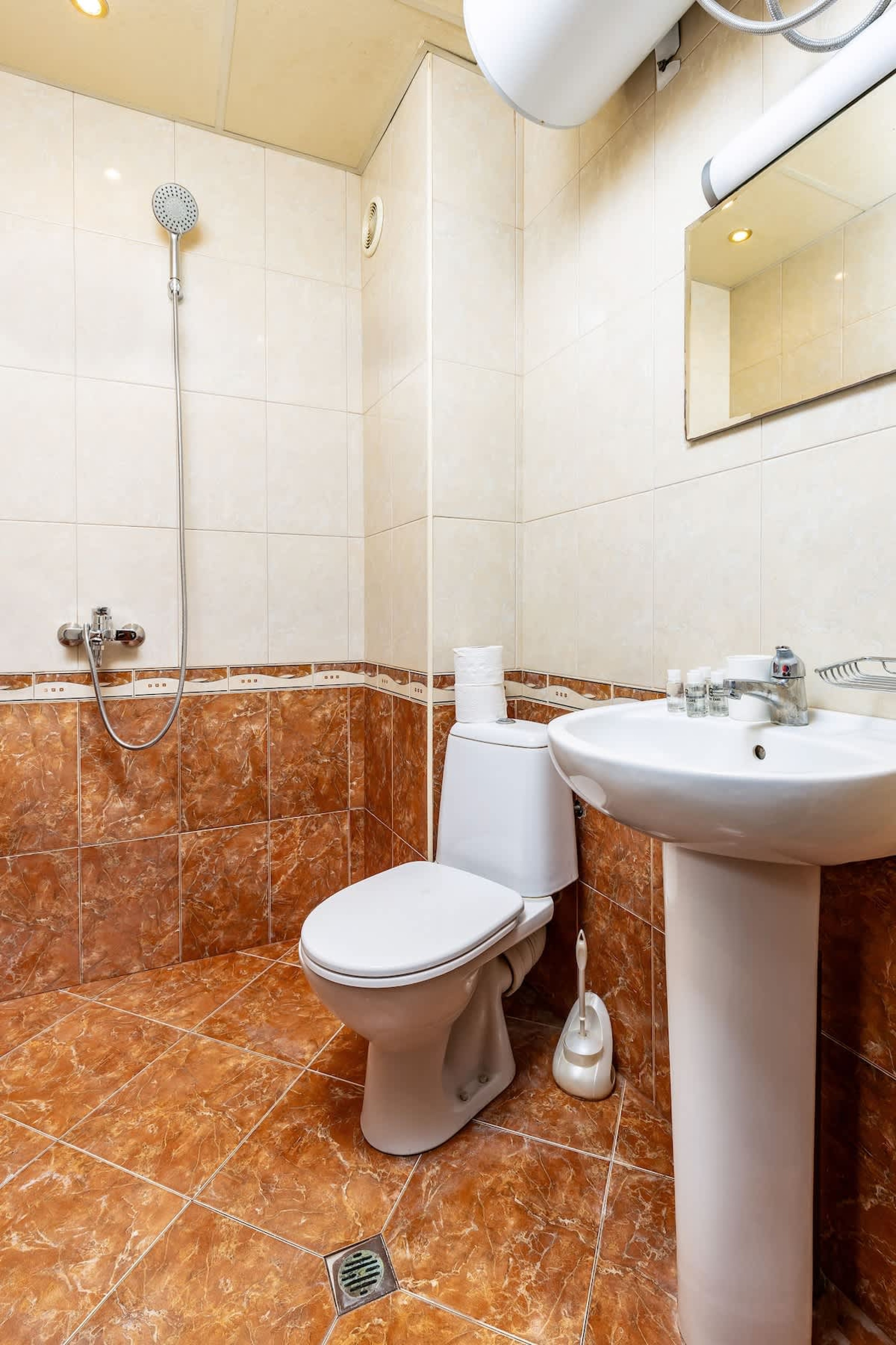 Scoutaround White Logo