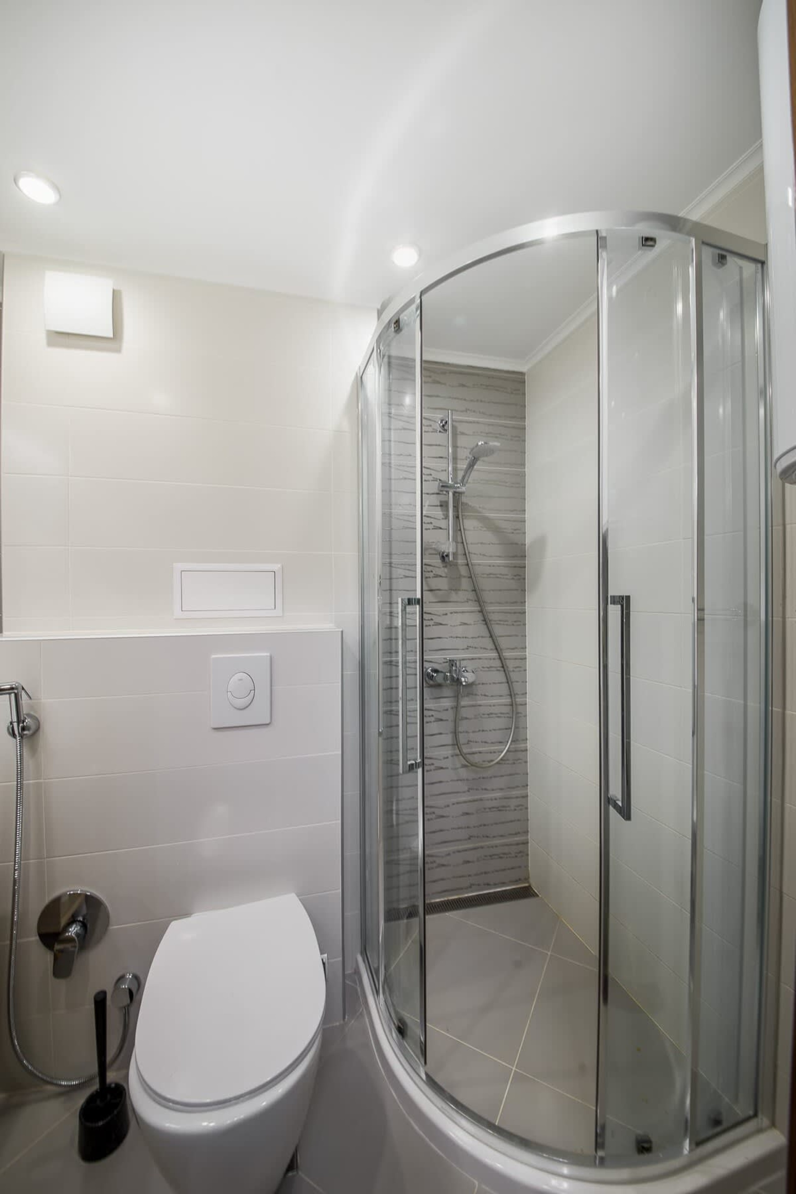 Scoutaround White Logo