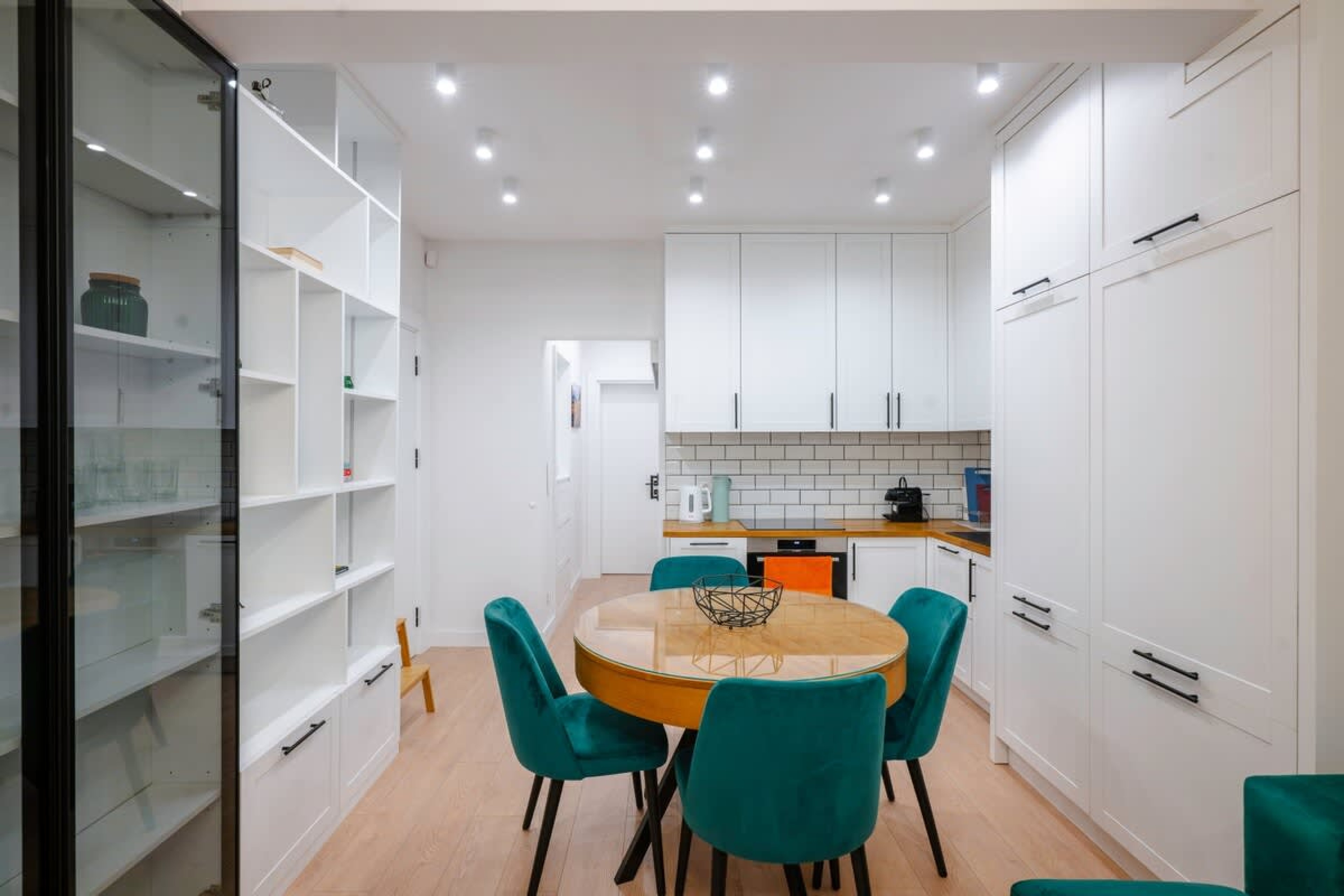 Sunny Stylish Apartment in Sofia - Photo 3