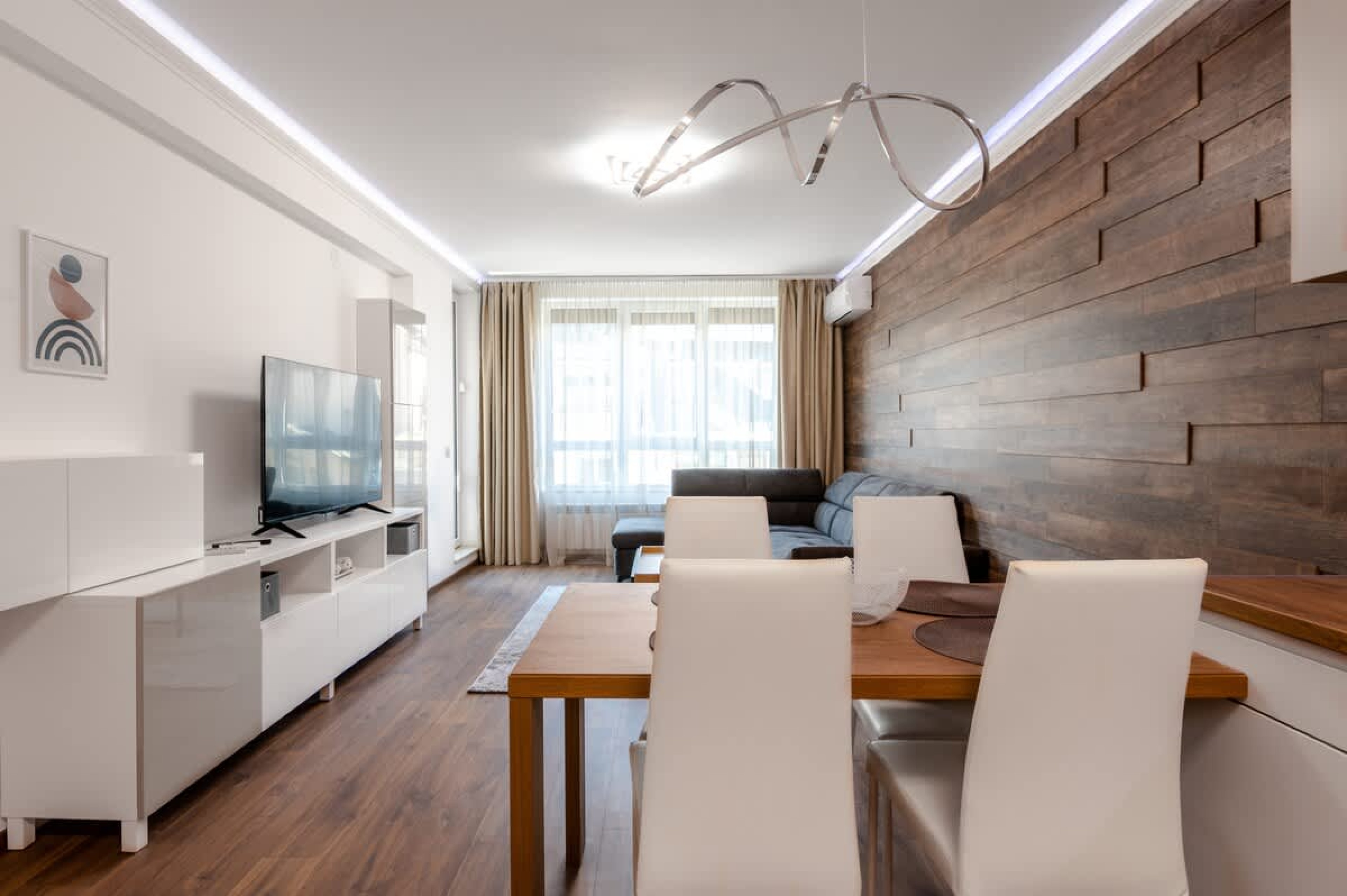 Scoutaround White Logo